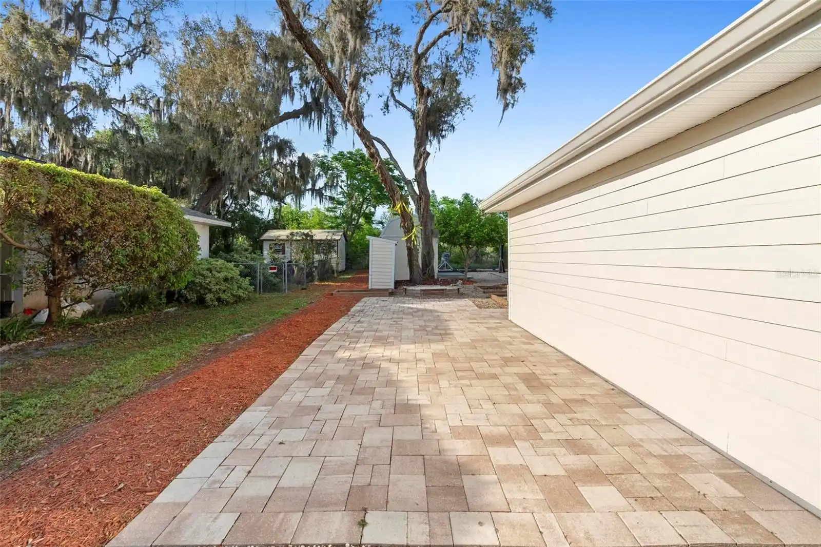 Listing Photo 38