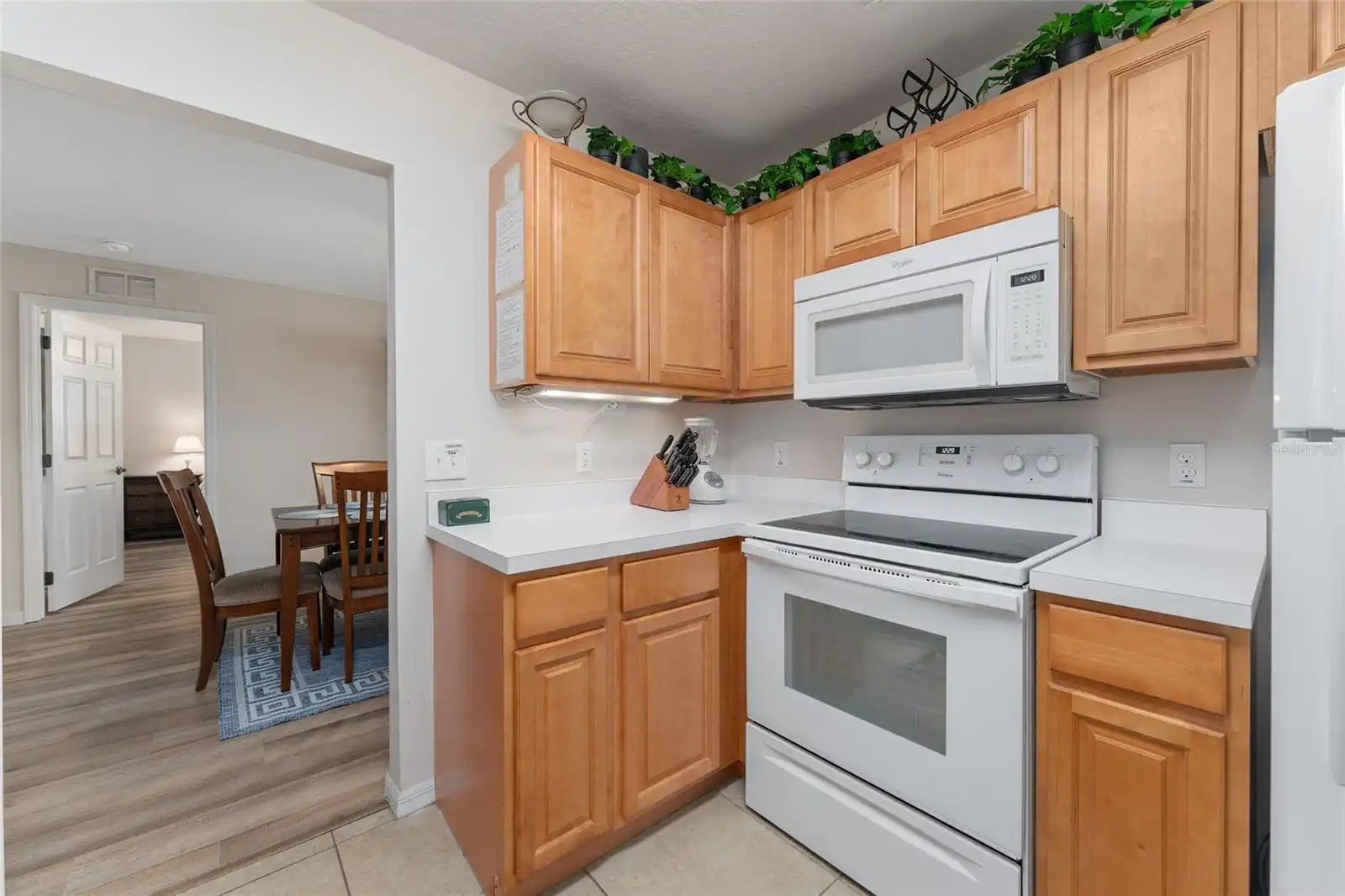 Listing Photo 16