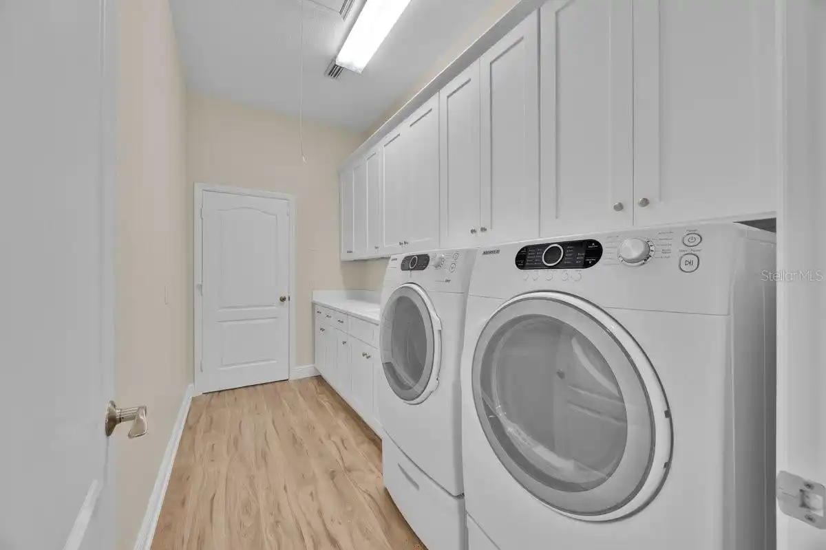 Listing Photo 21