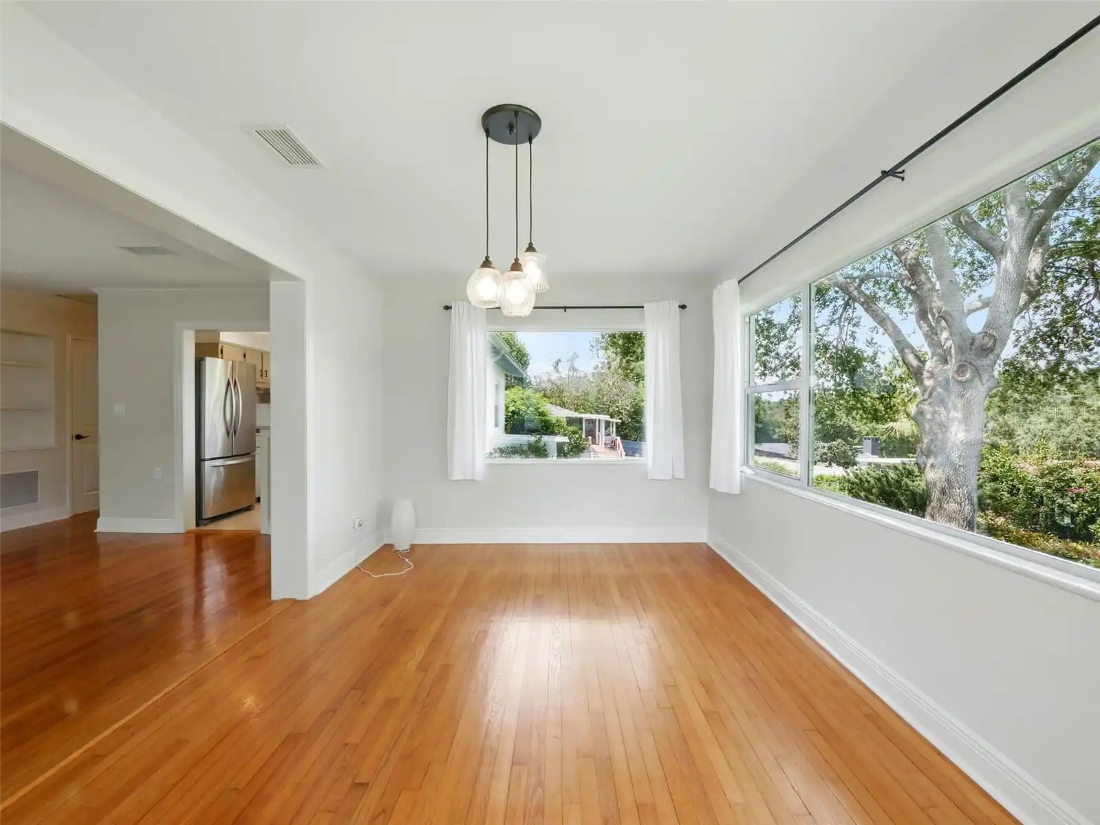 Listing Photo 7
