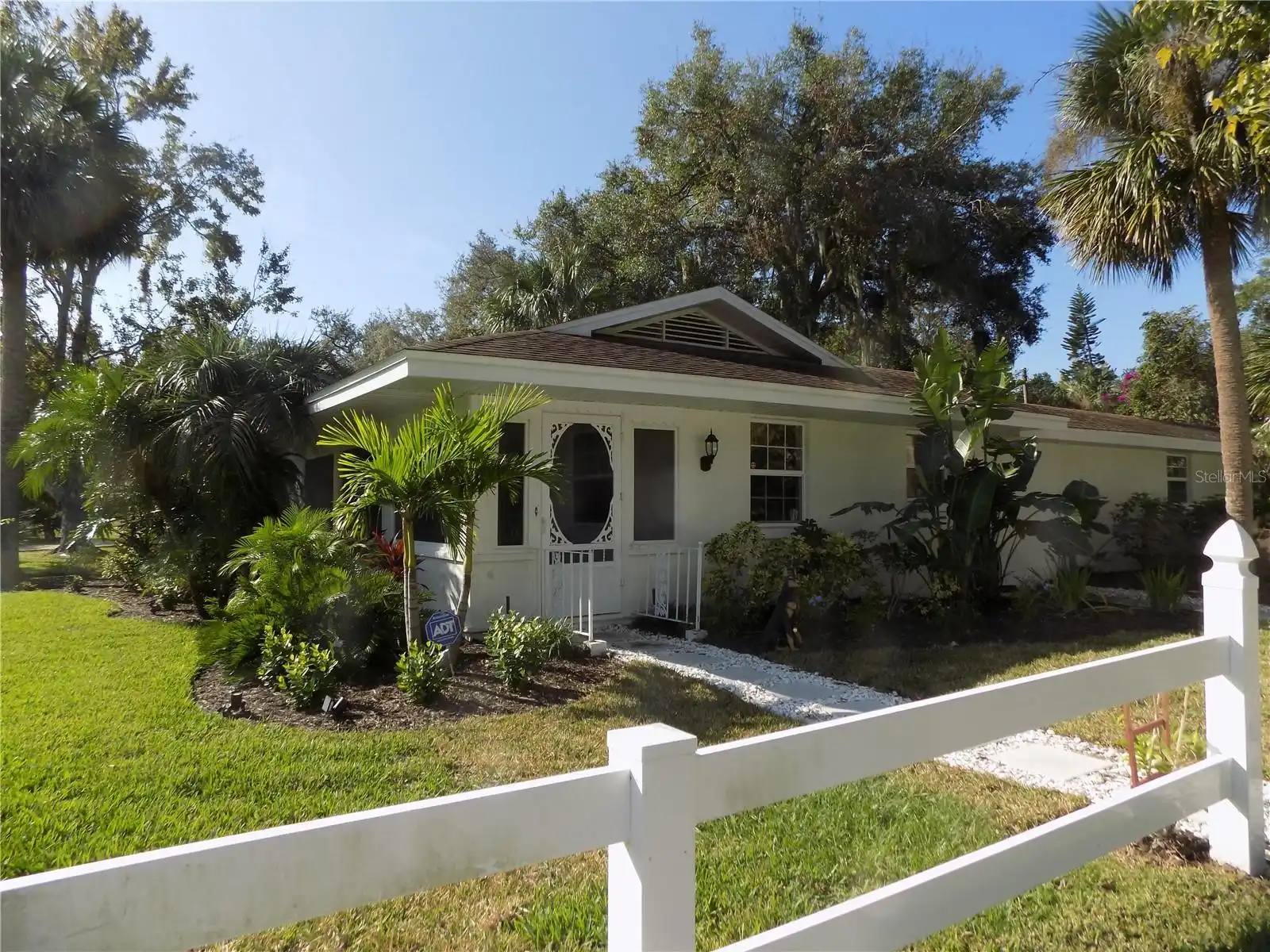 Mount Dora Real Estate
