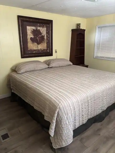 Listing Photo 13
