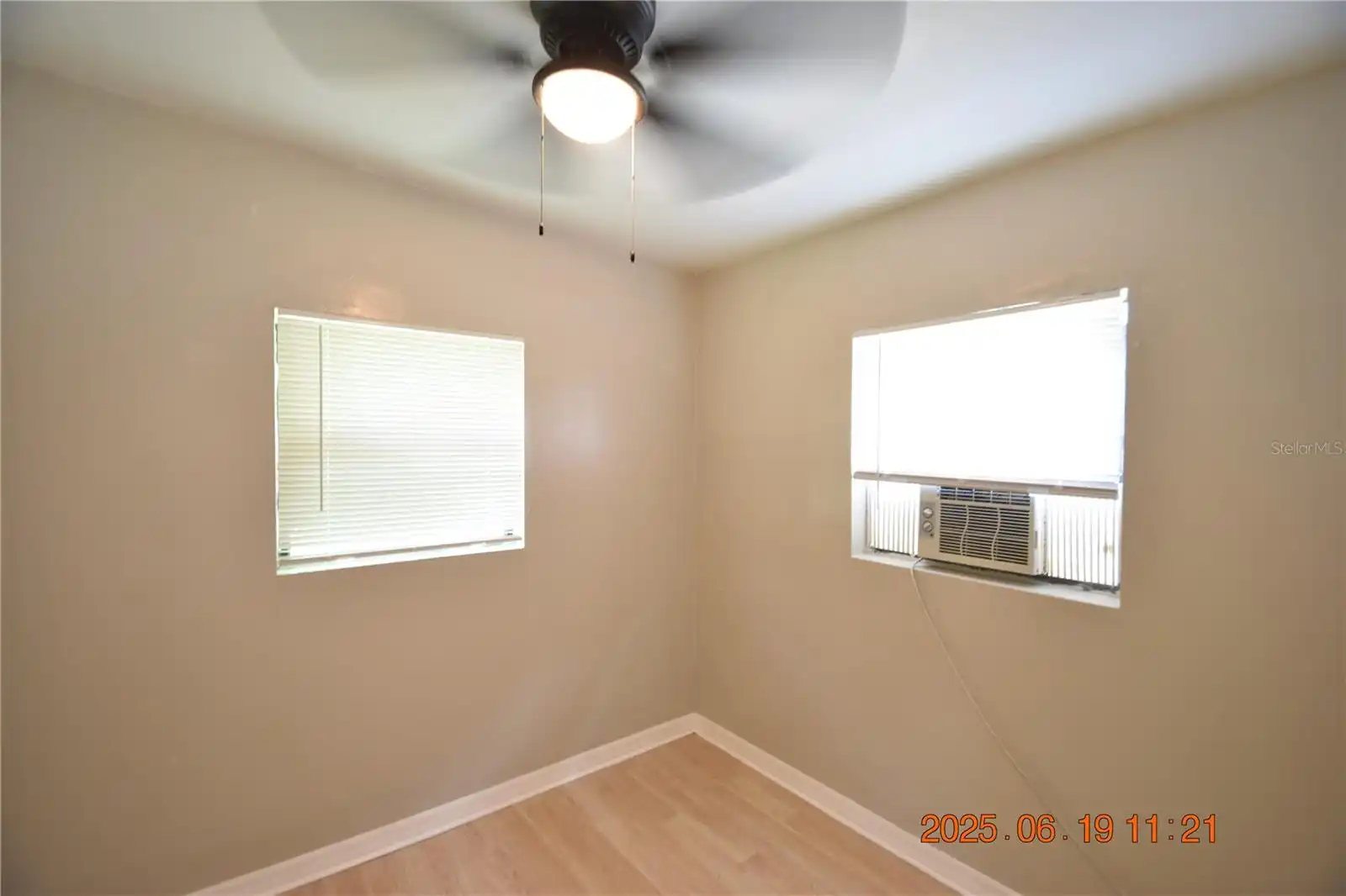Listing Photo 19