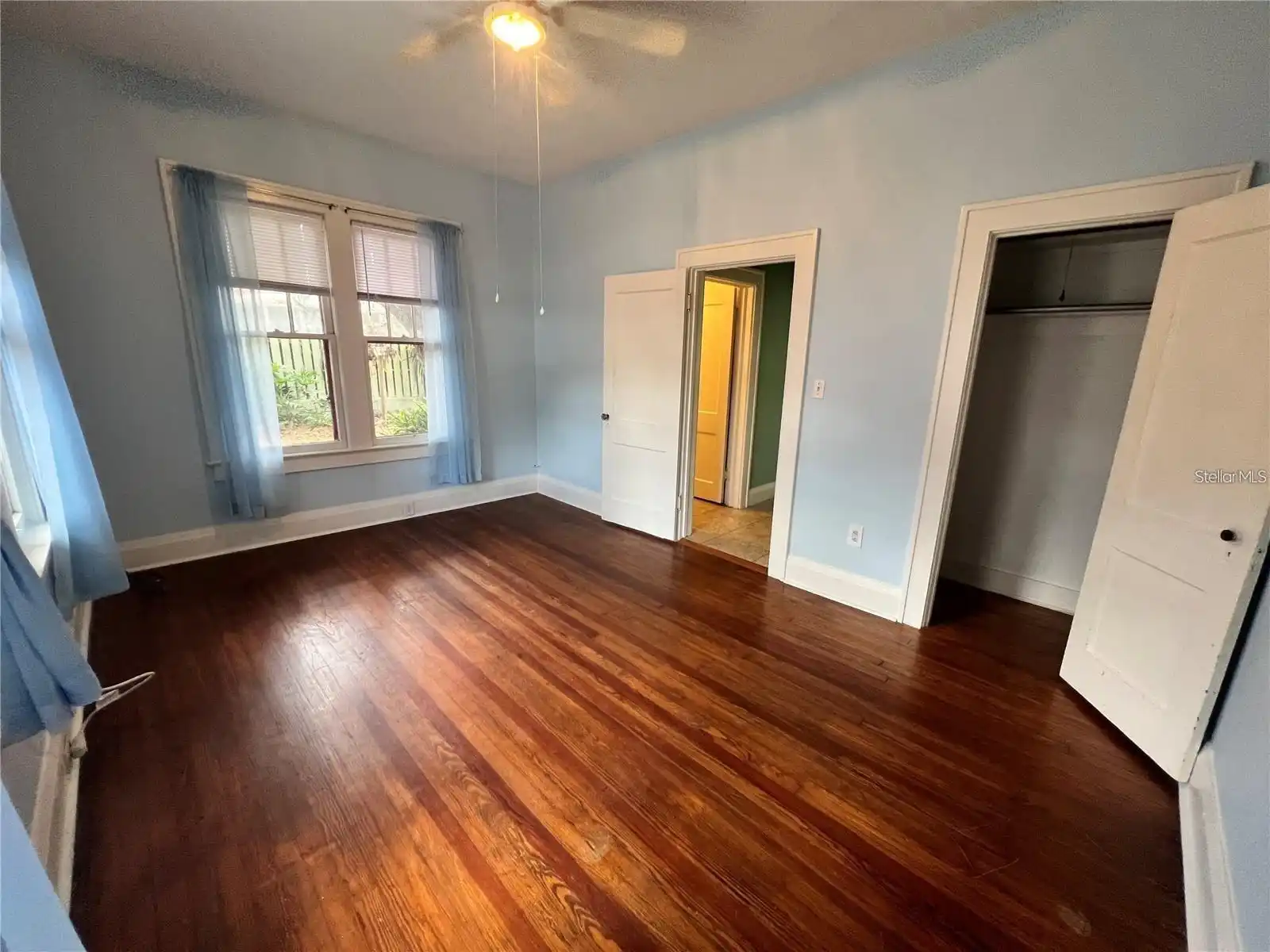 Listing Photo 6