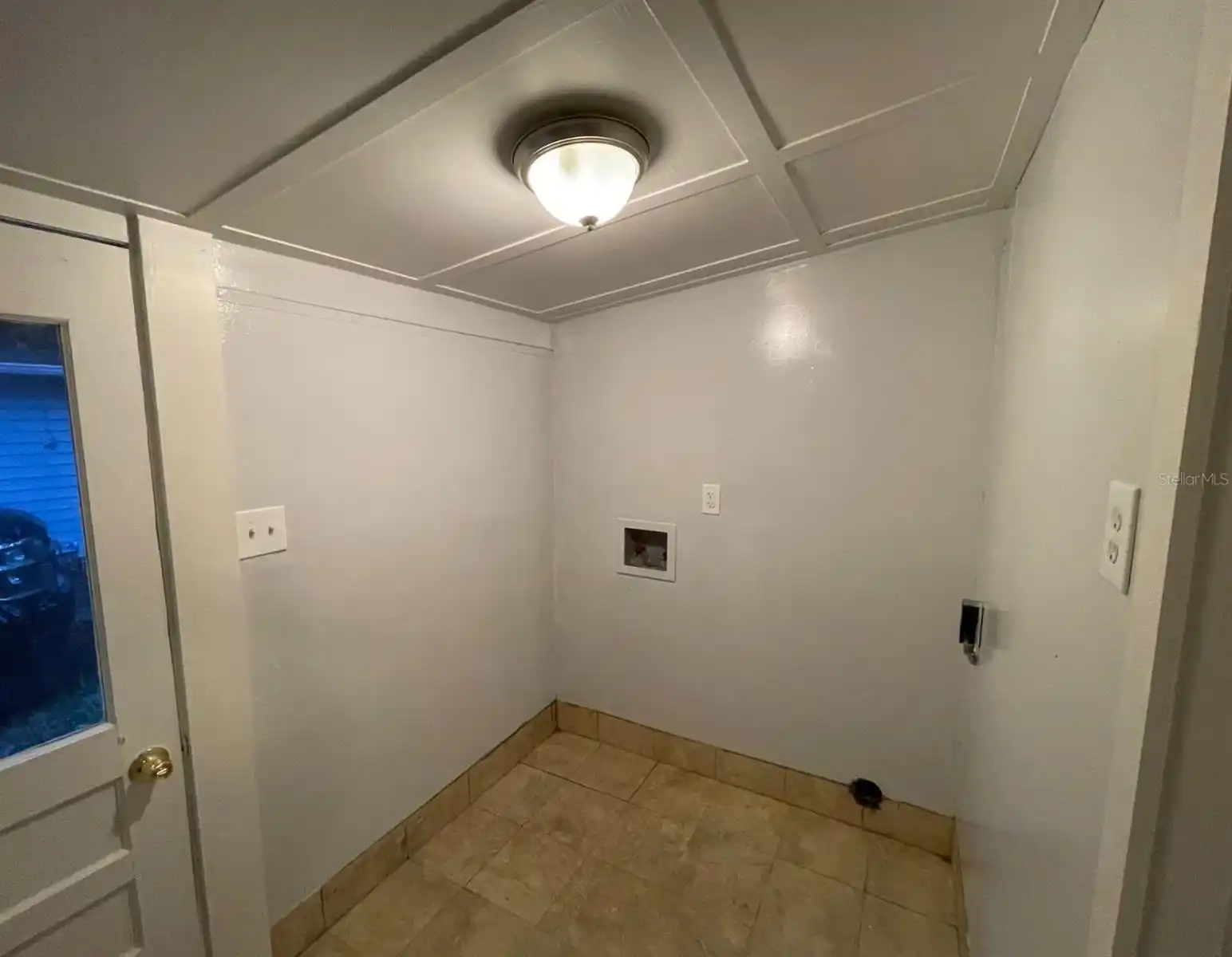 Listing Photo 9