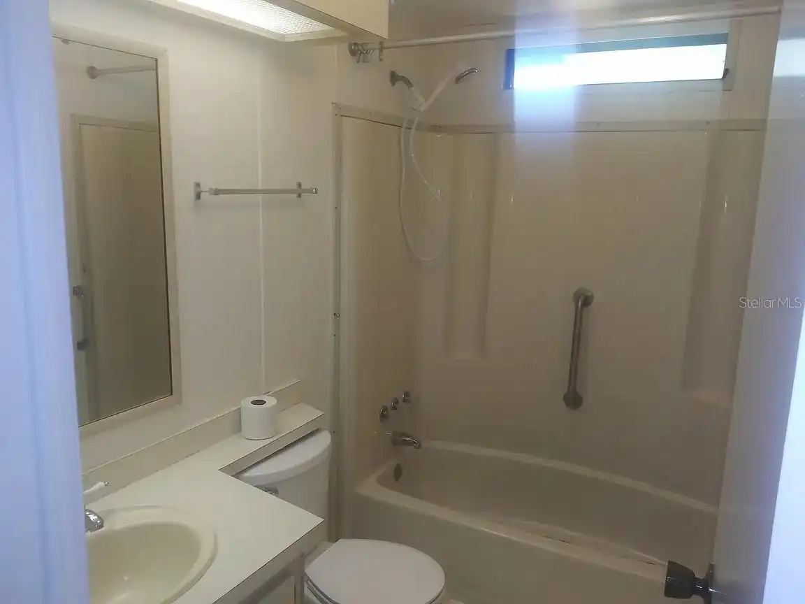 Listing Photo 15