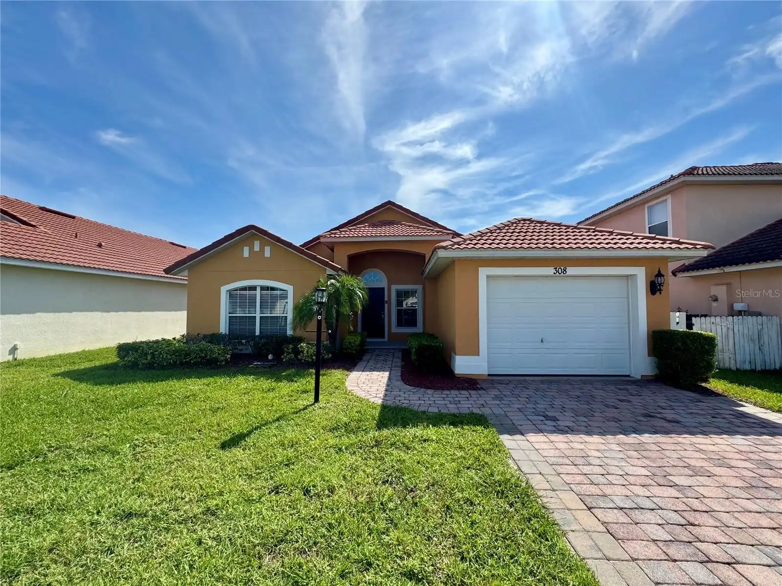 Davenport Real Estate