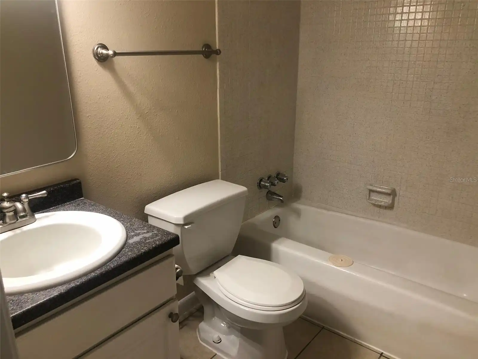 Listing Photo 10