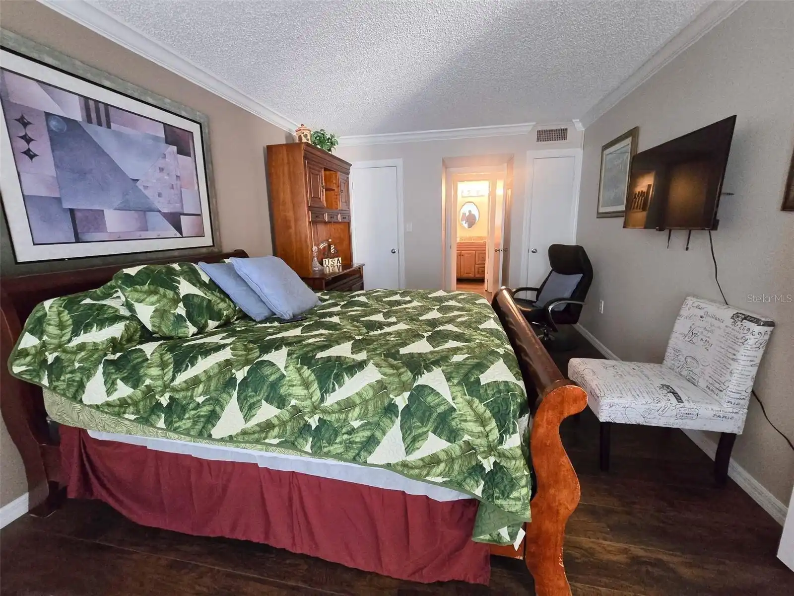 Listing Photo 16
