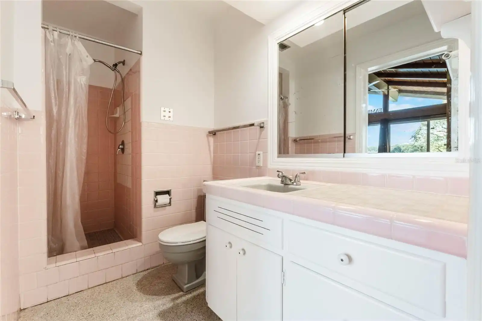 Listing Photo 23