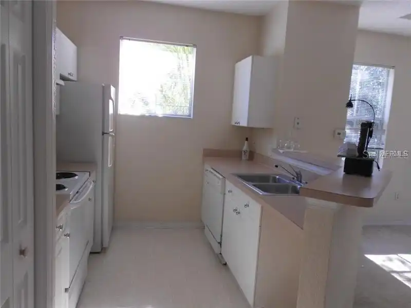 Listing Photo 9