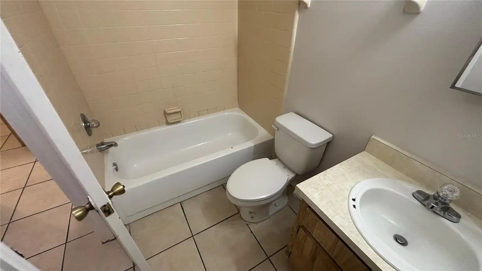 Listing Photo 11
