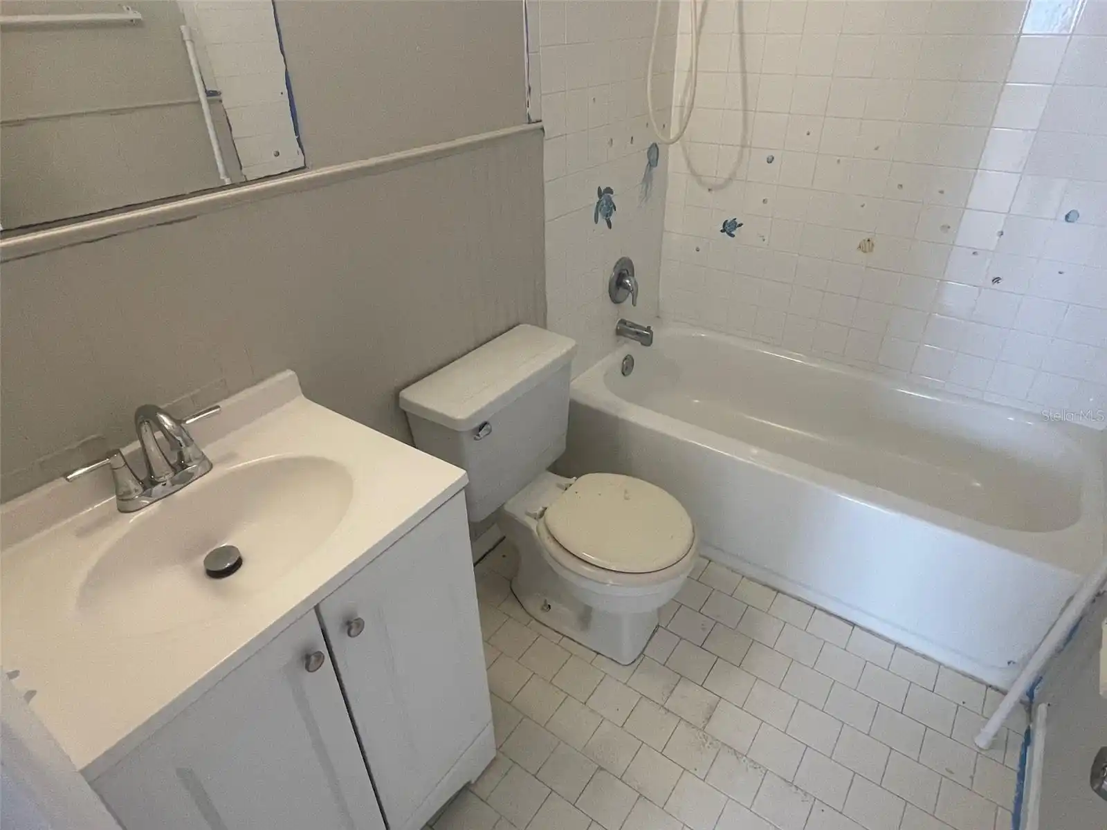 Listing Photo 17