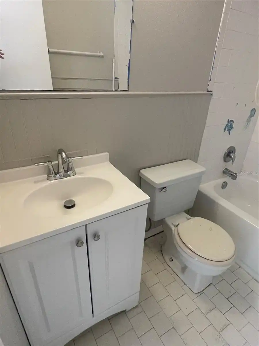 Listing Photo 19