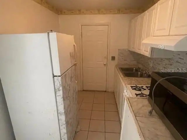 Listing Photo 6