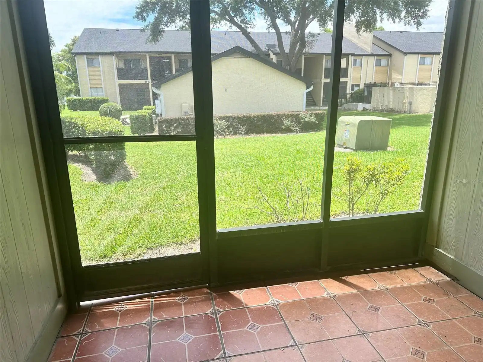 Listing Photo 10