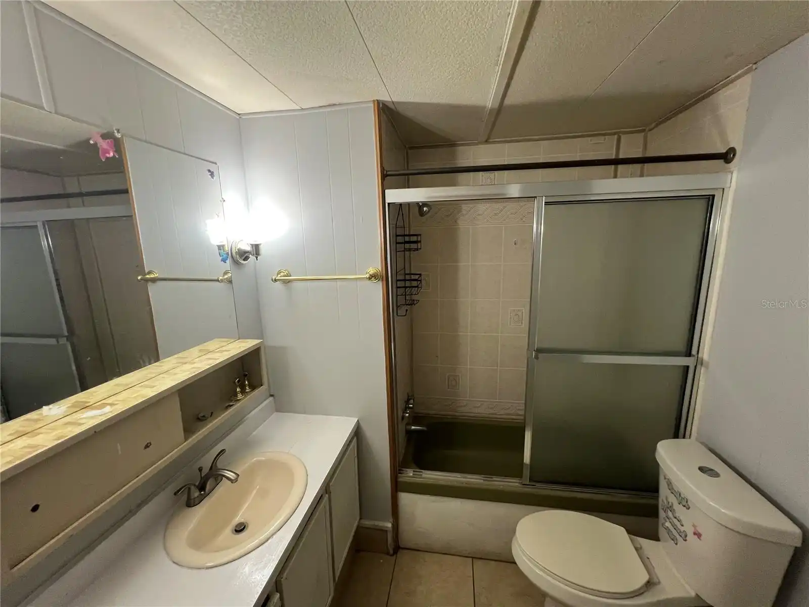Listing Photo 11