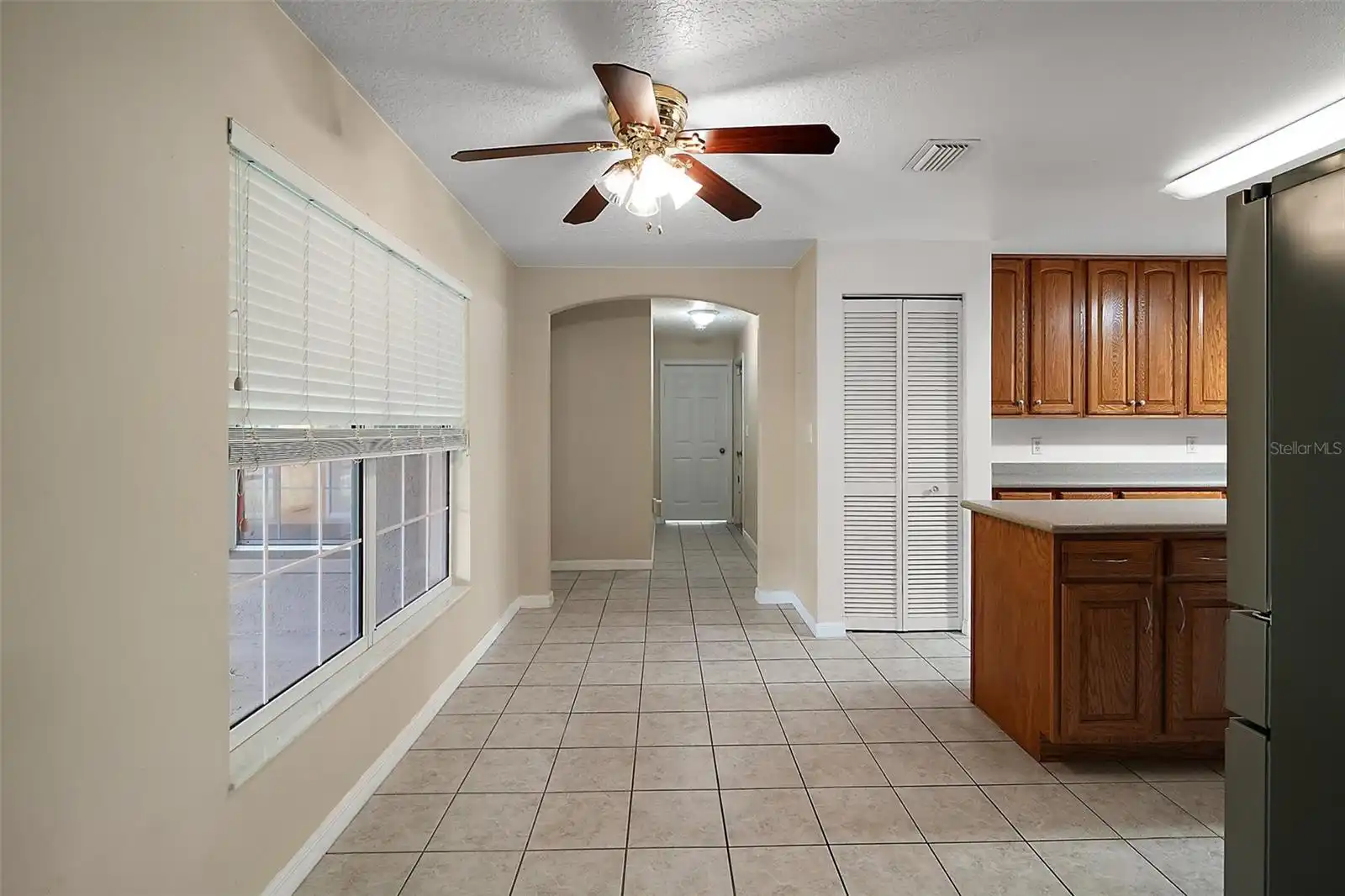 Listing Photo 11