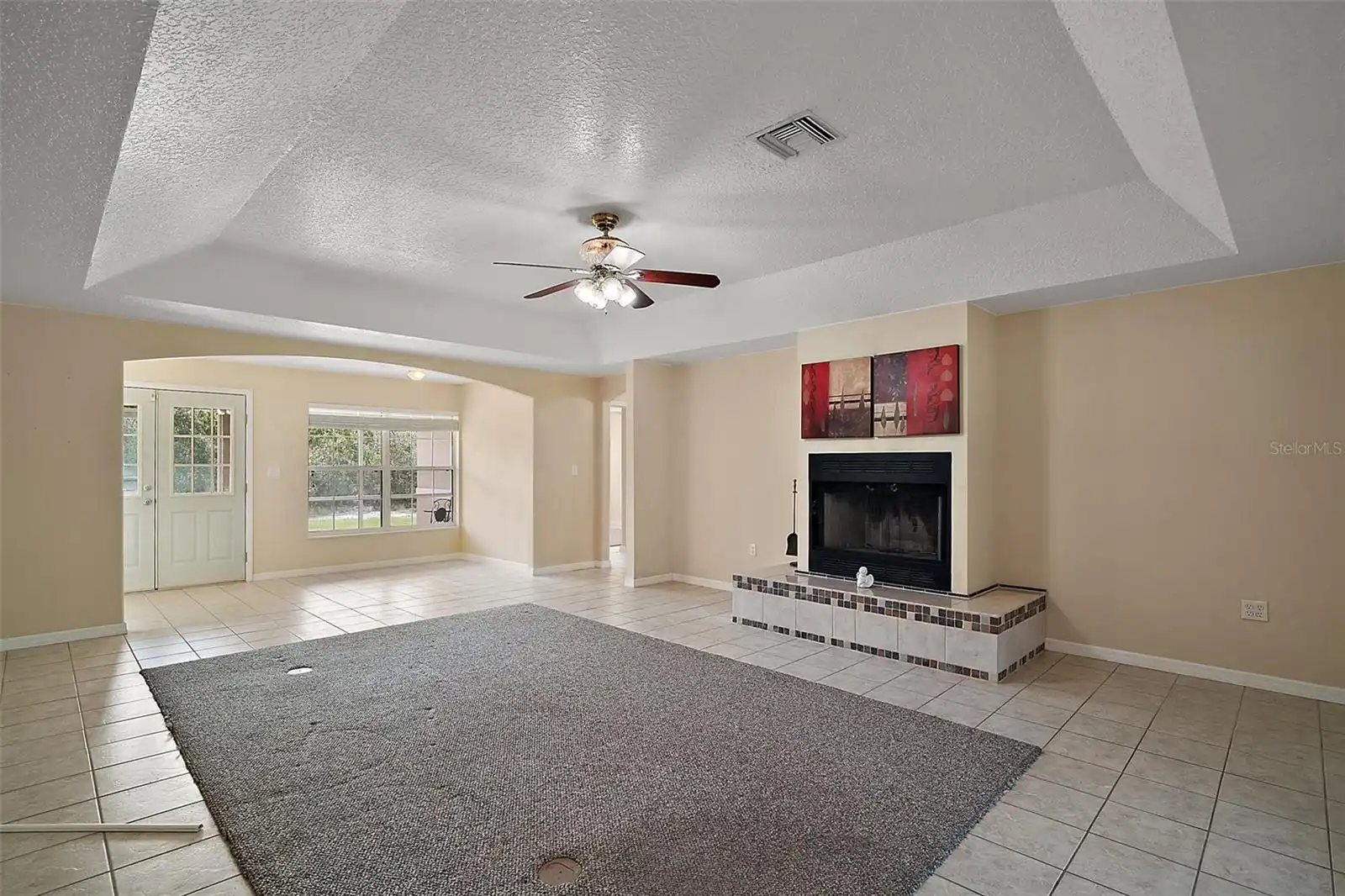 Listing Photo 9