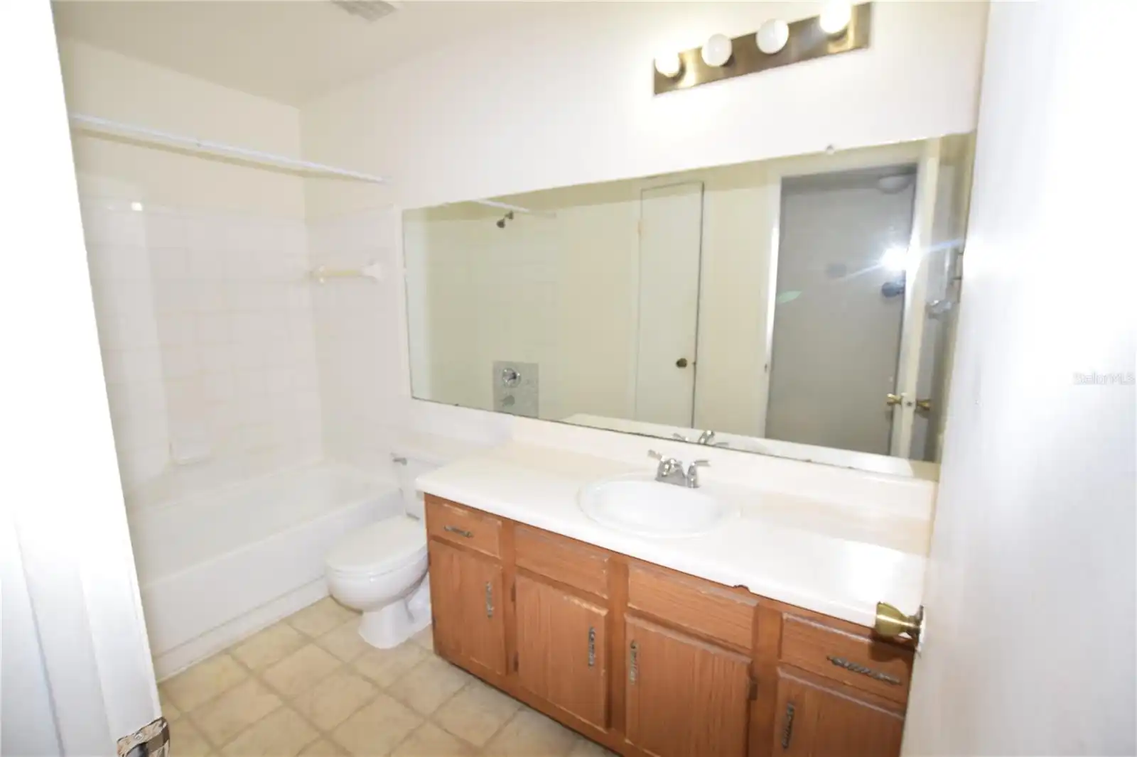 Listing Photo 23