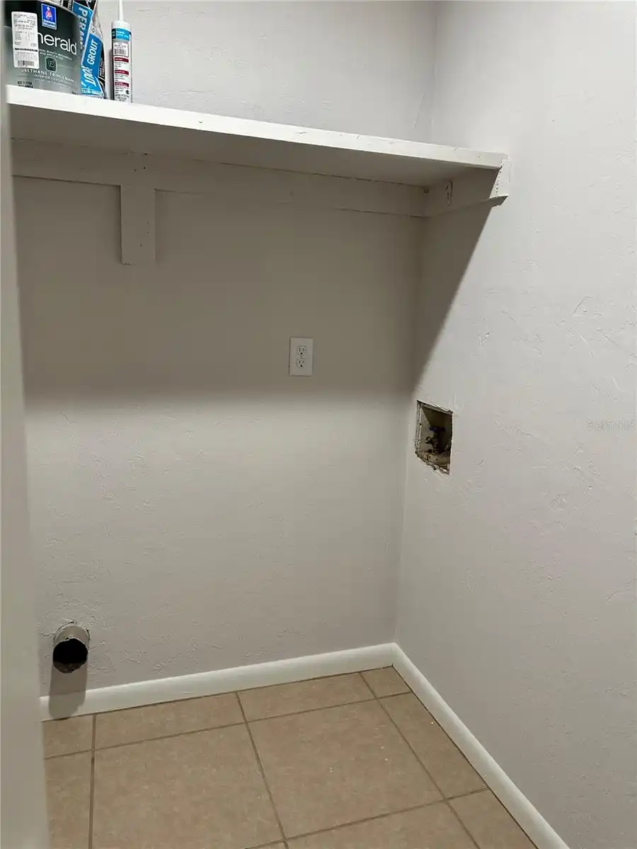 Listing Photo 9