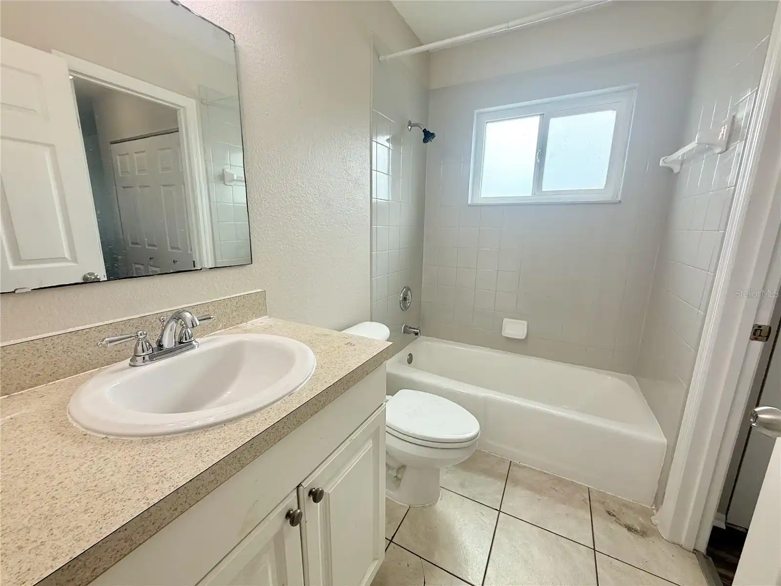Listing Photo 9