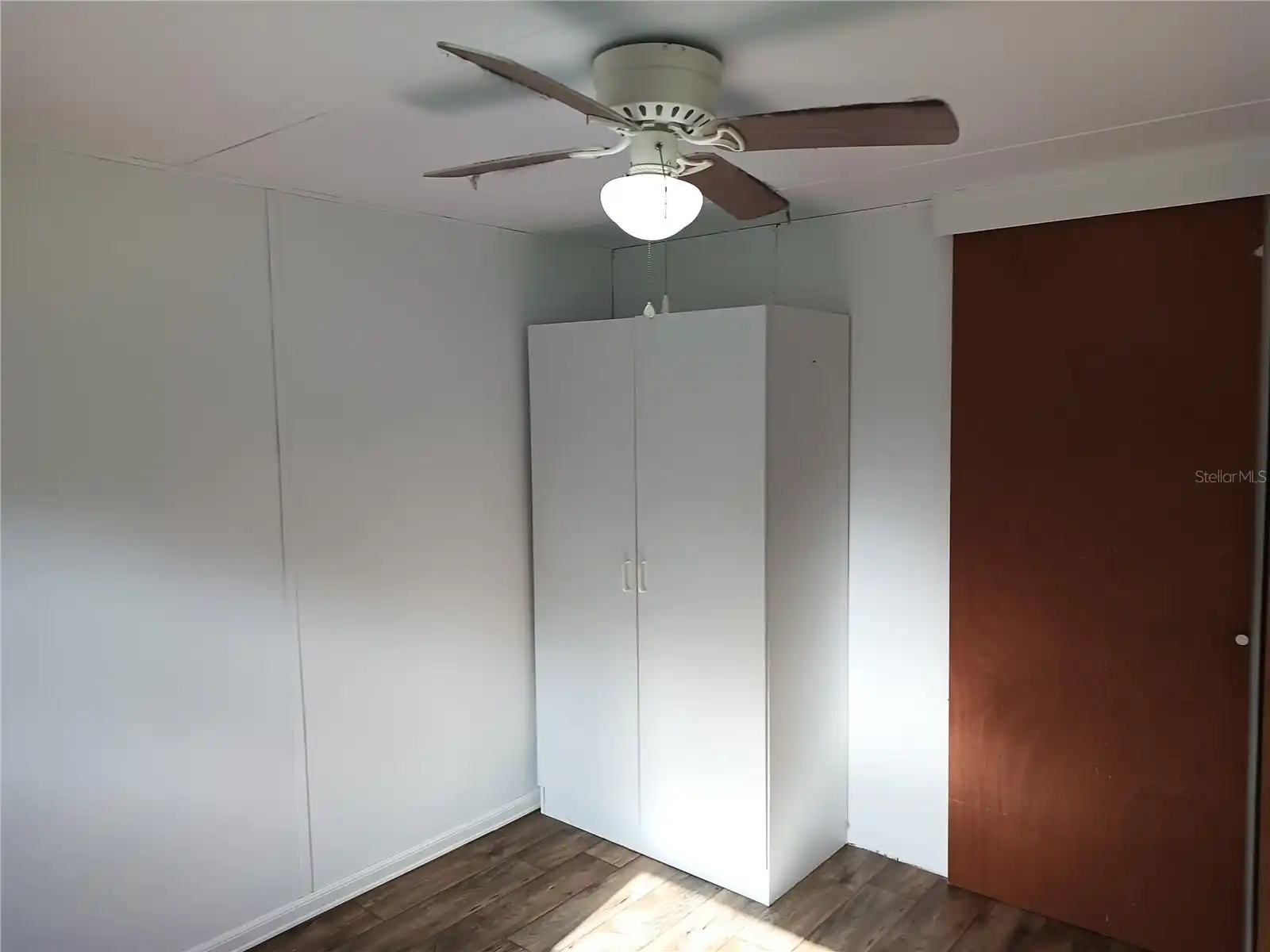 Listing Photo 14