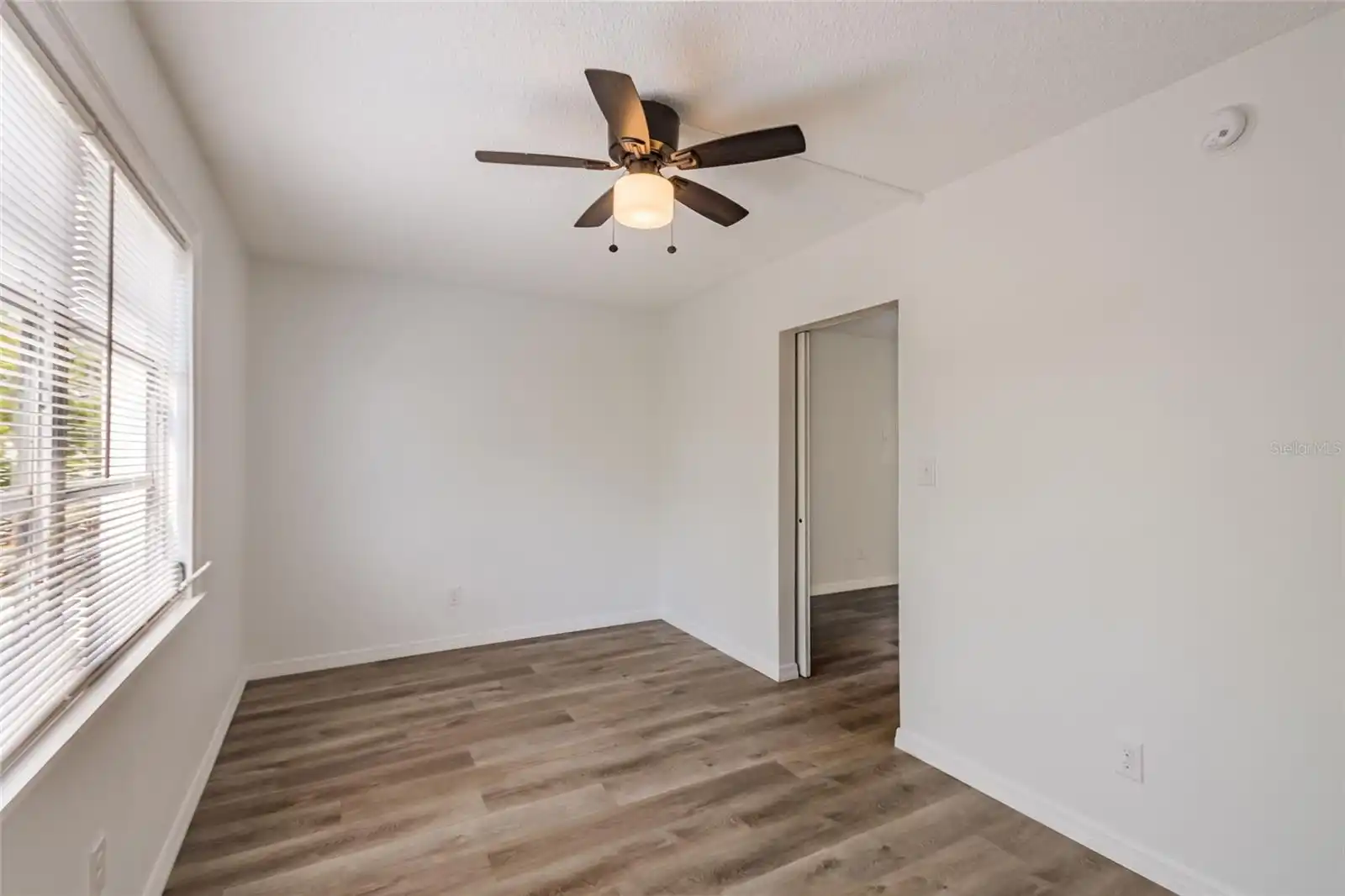 Listing Photo 23