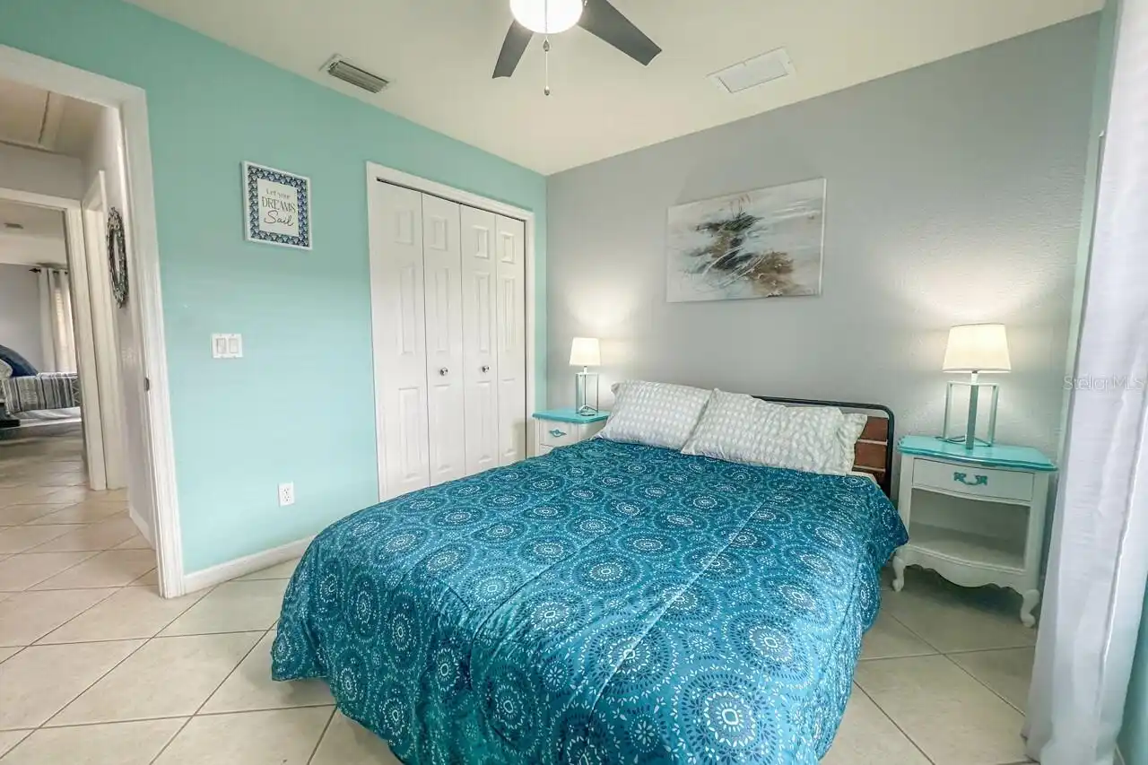 Listing Photo 8