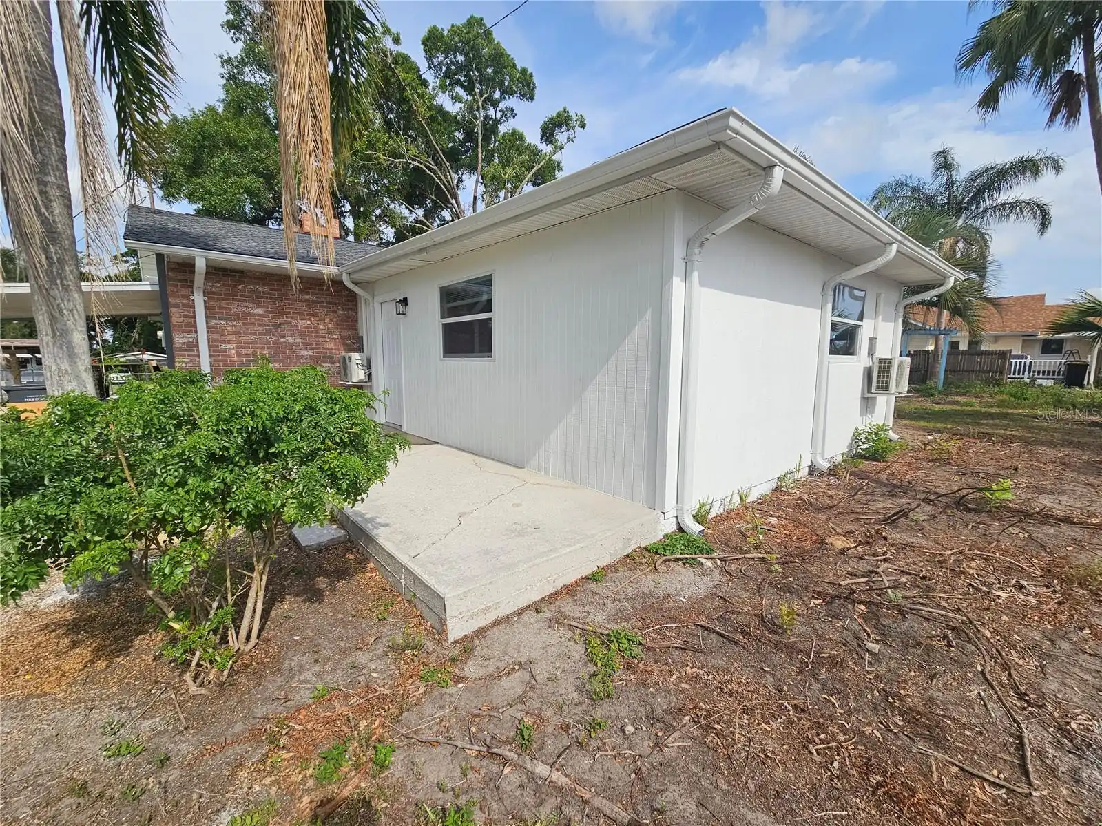 Listing Photo 16