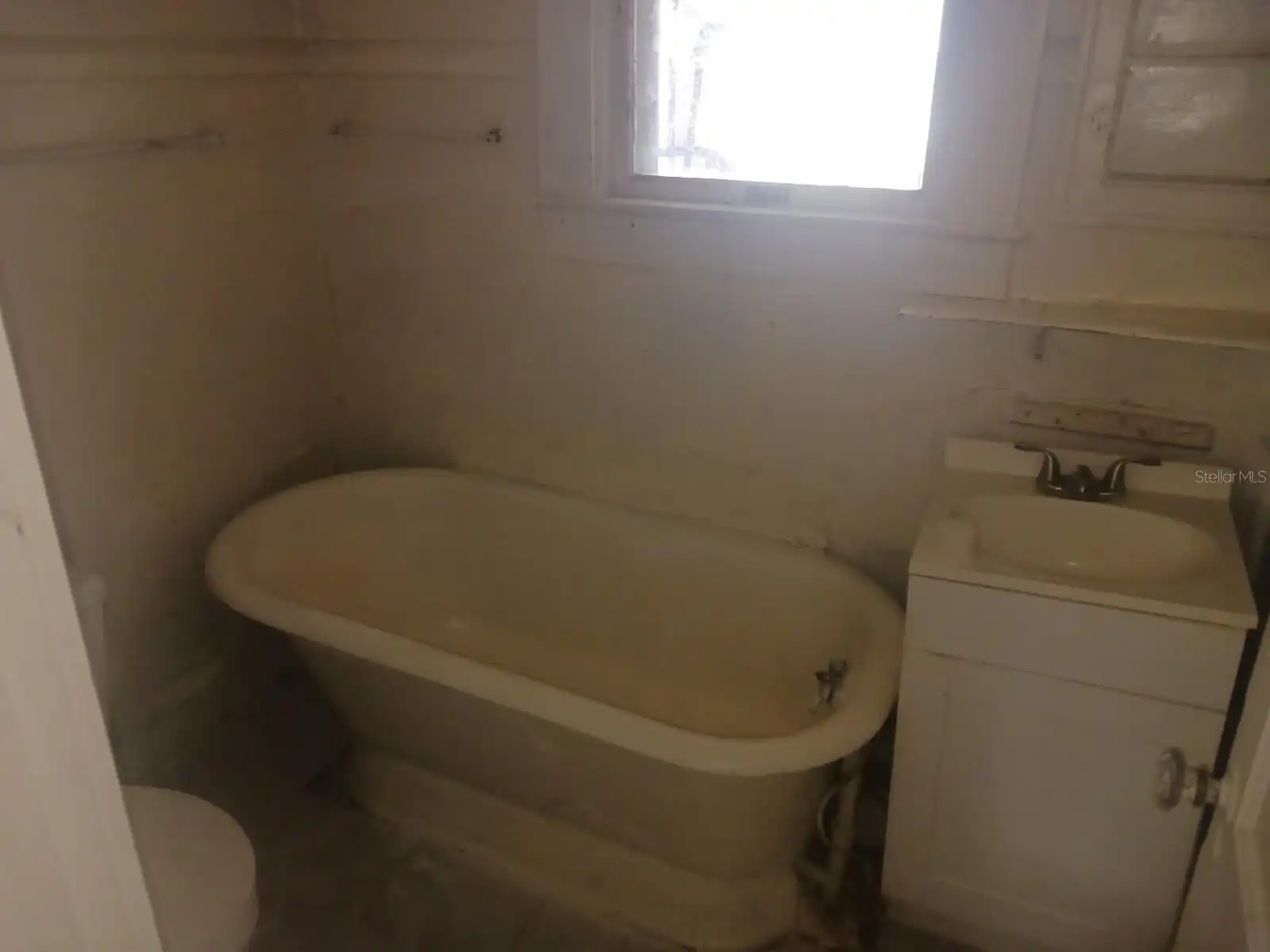 Listing Photo 7