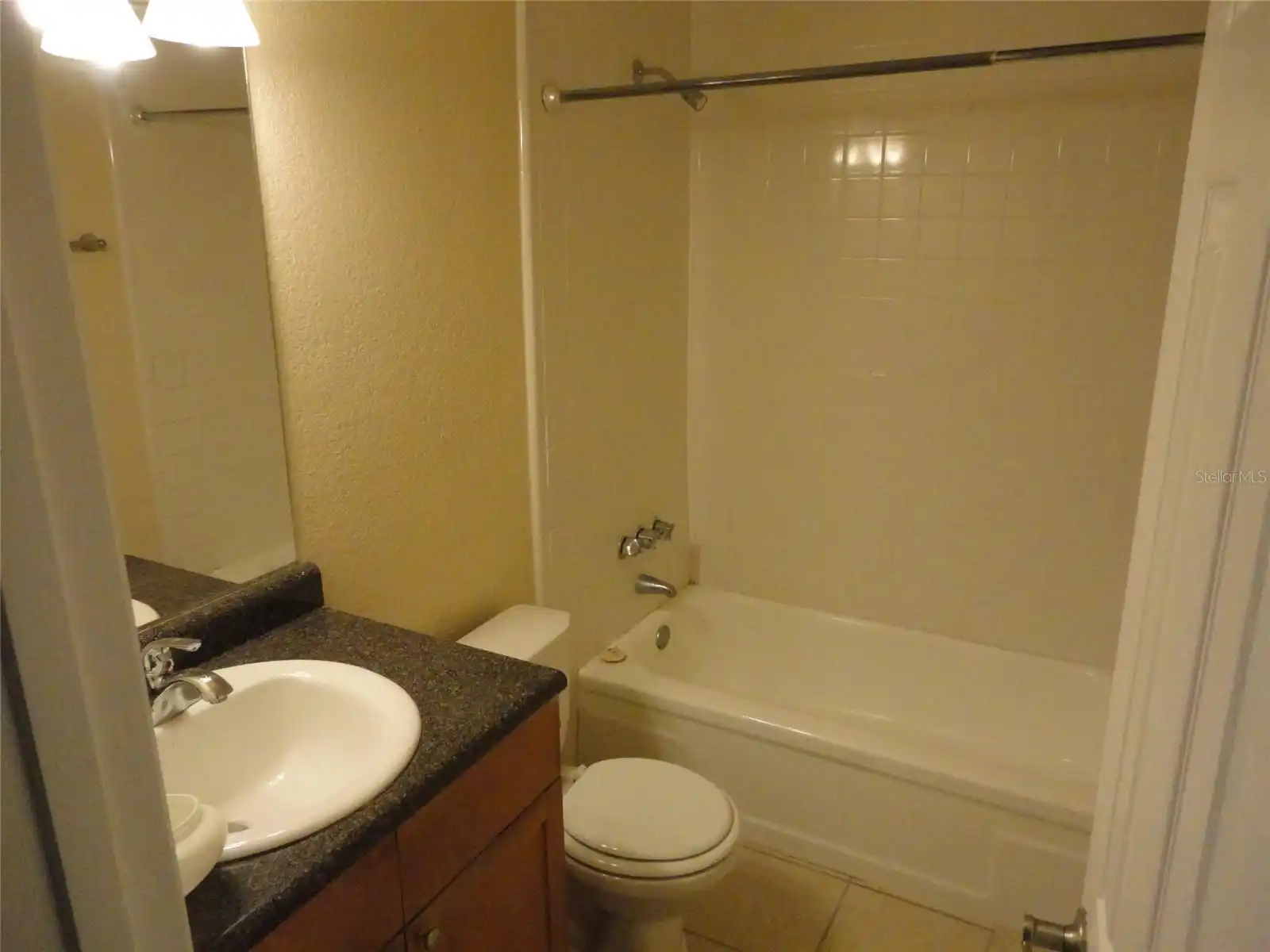 Listing Photo 8