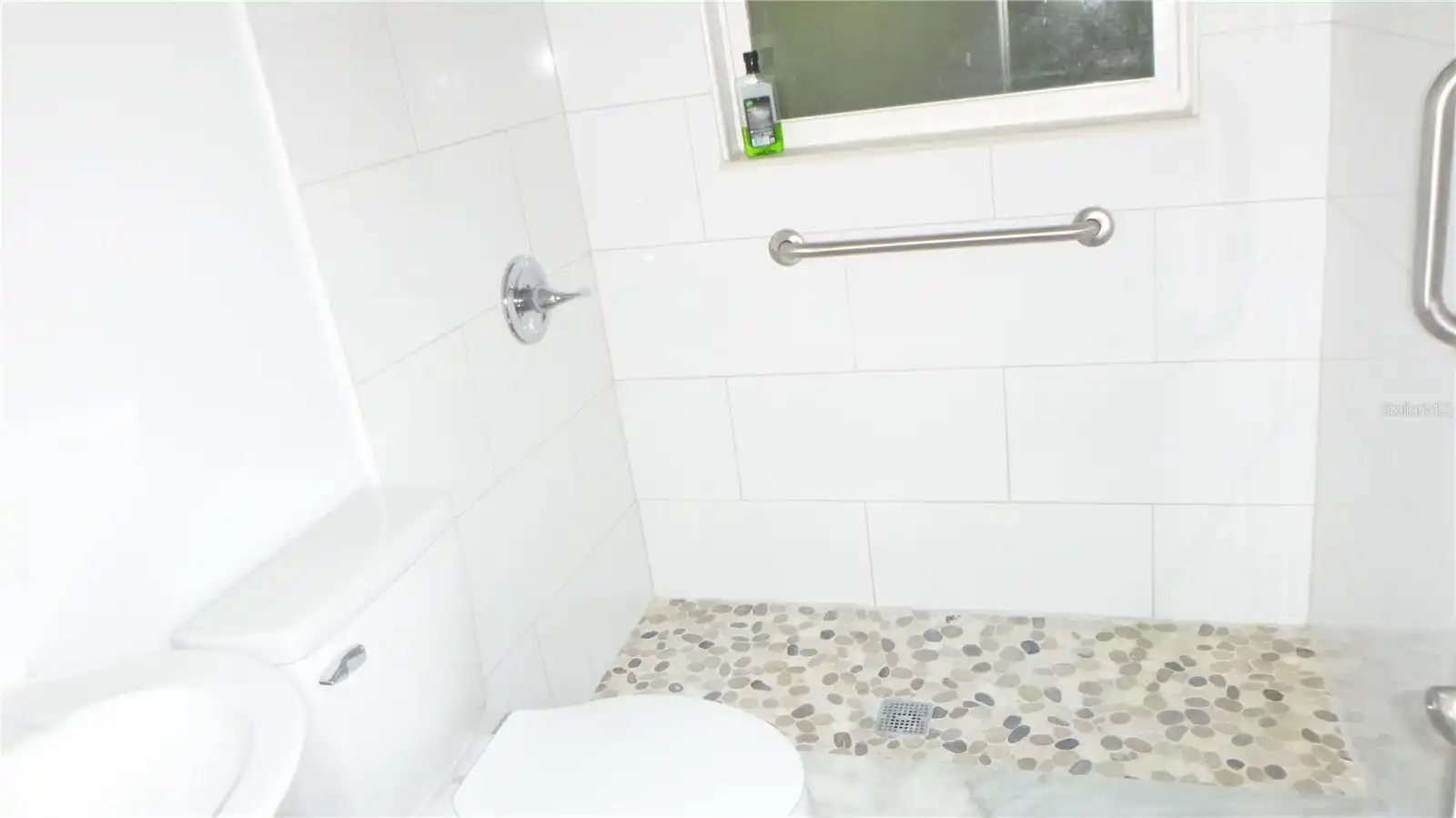 Listing Photo 7