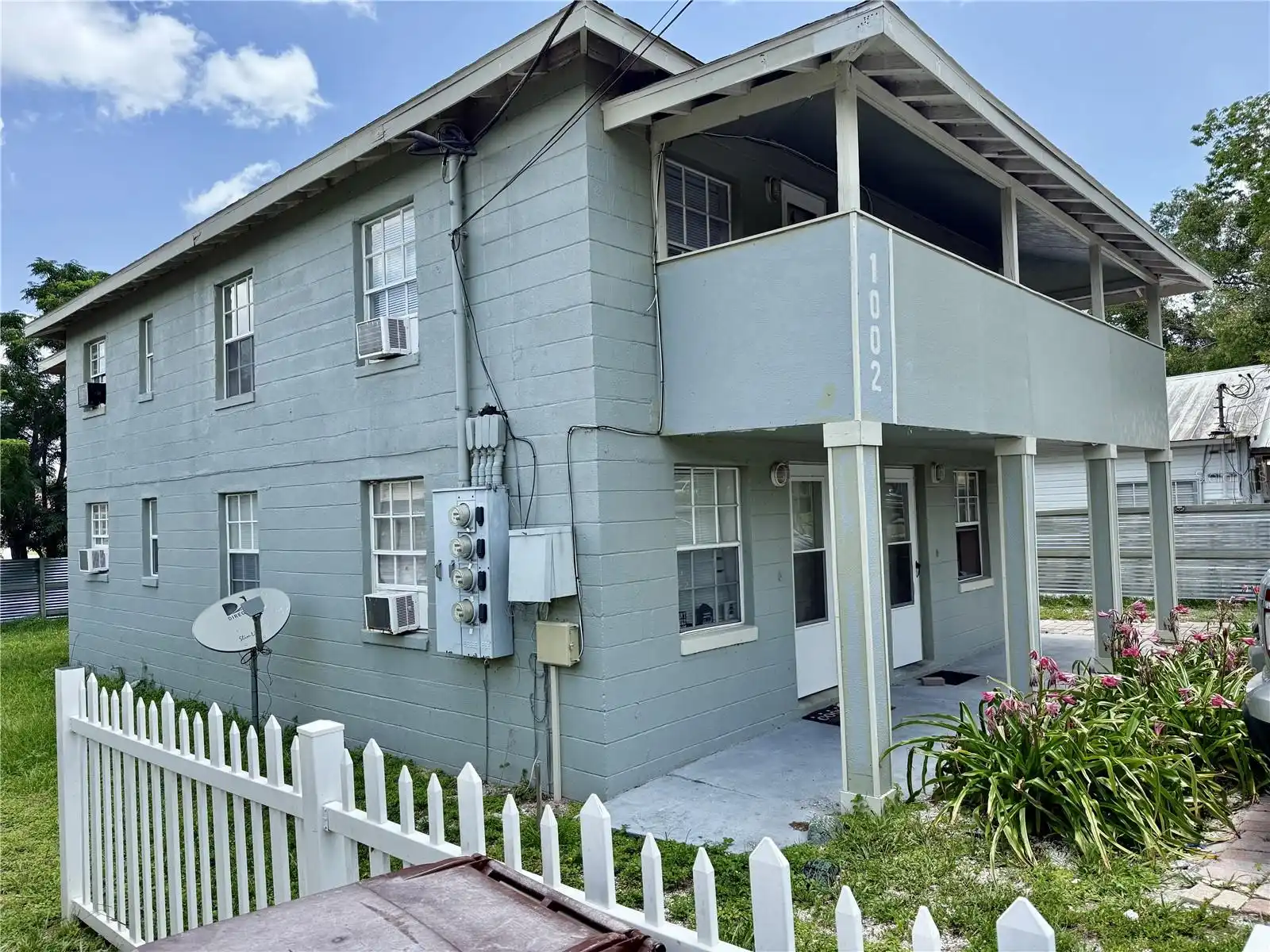 Listing Photo 2