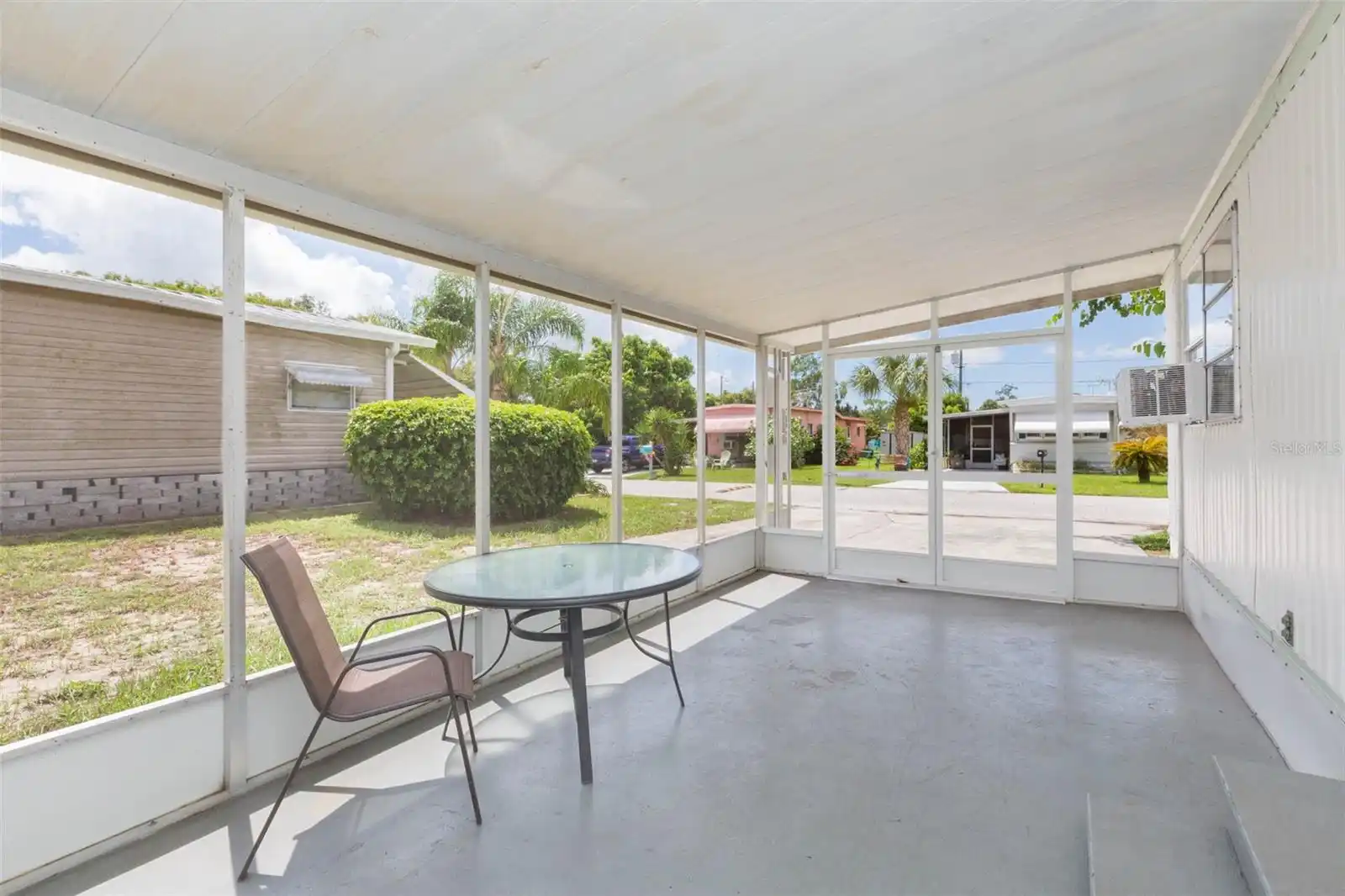 Listing Photo 5