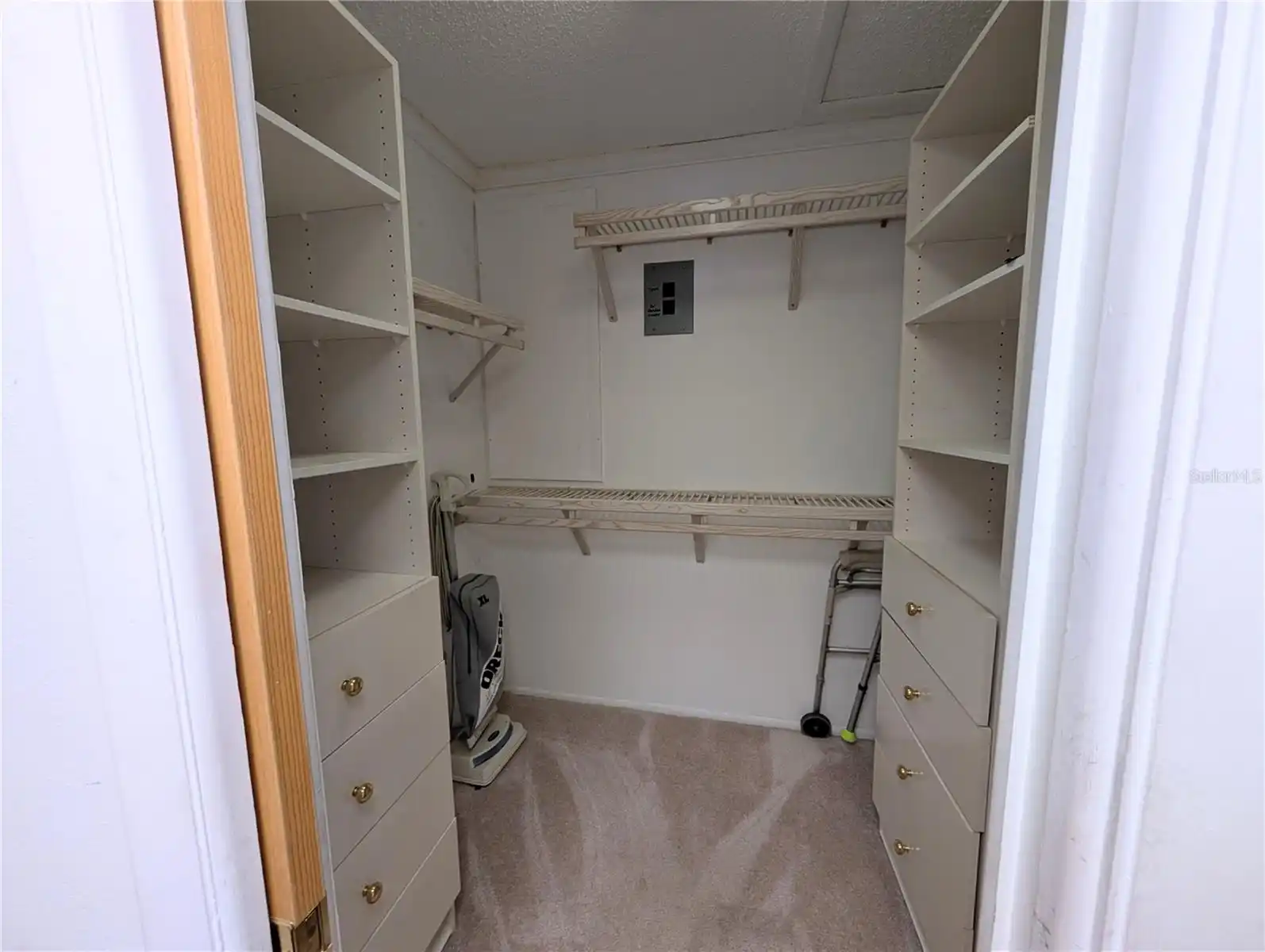 Listing Photo 16