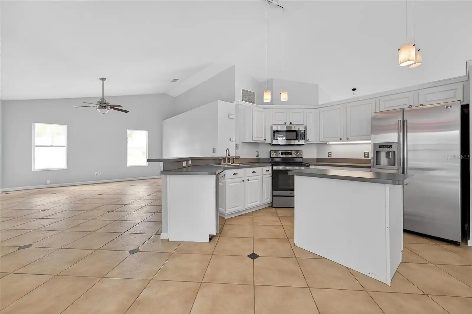 Listing Photo 15