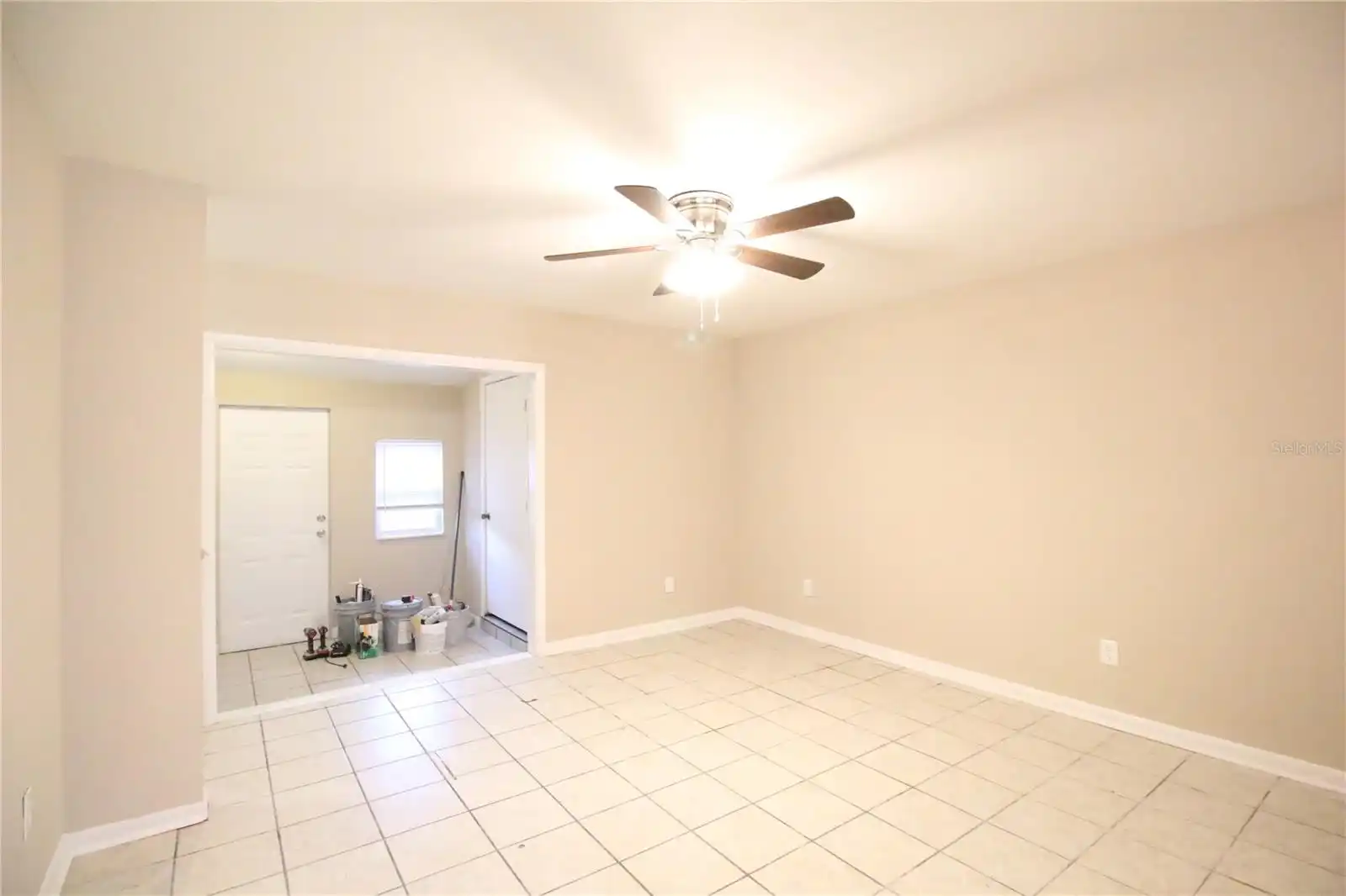 Listing Photo 6