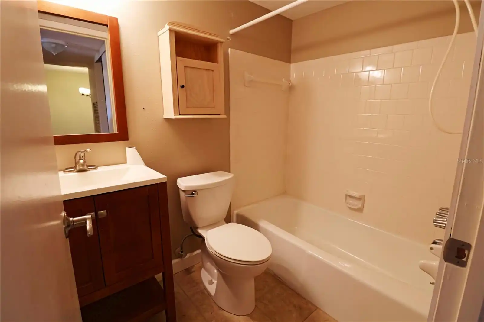 Listing Photo 10