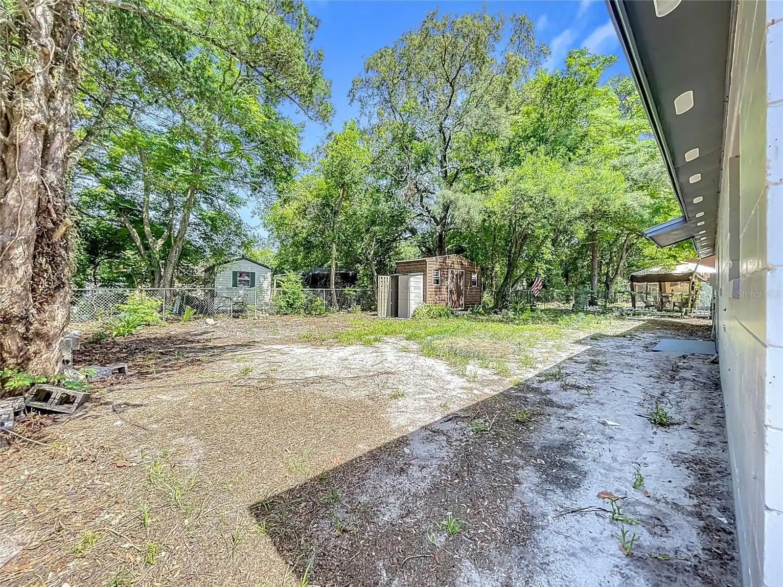 Listing Photo 25