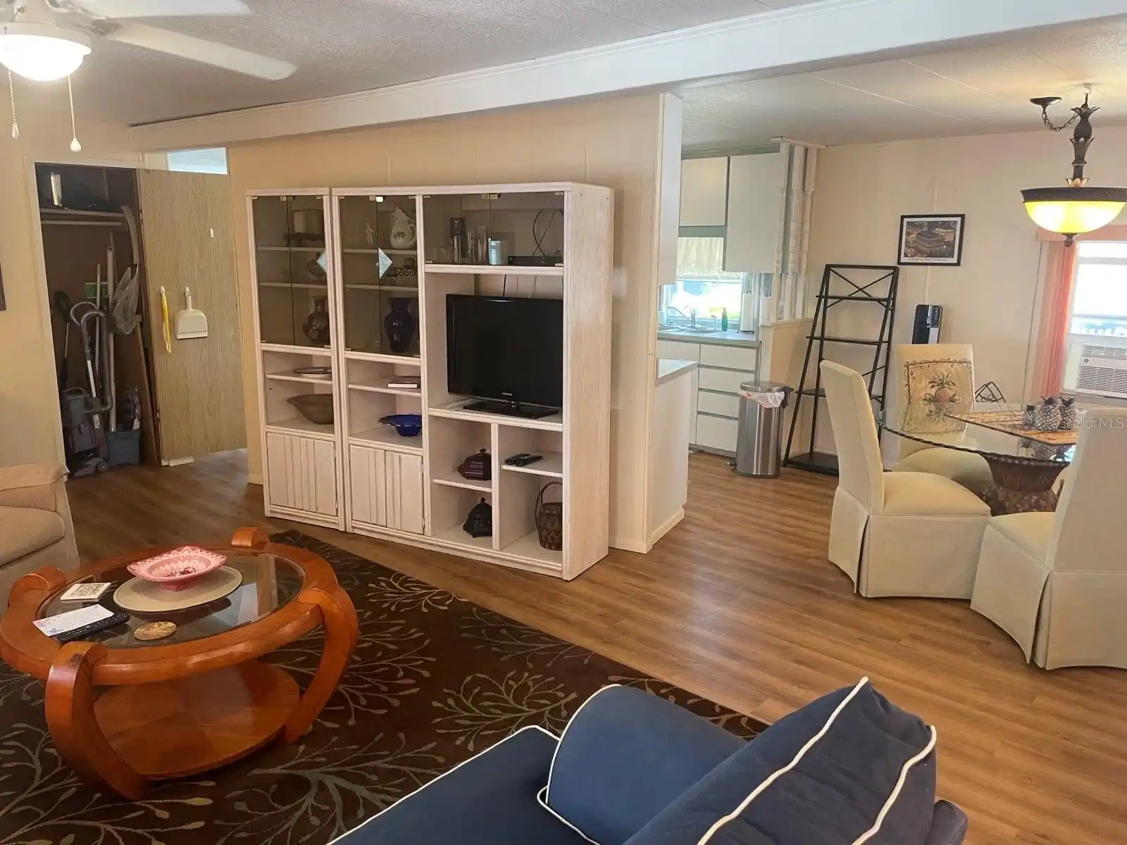 Listing Photo 15