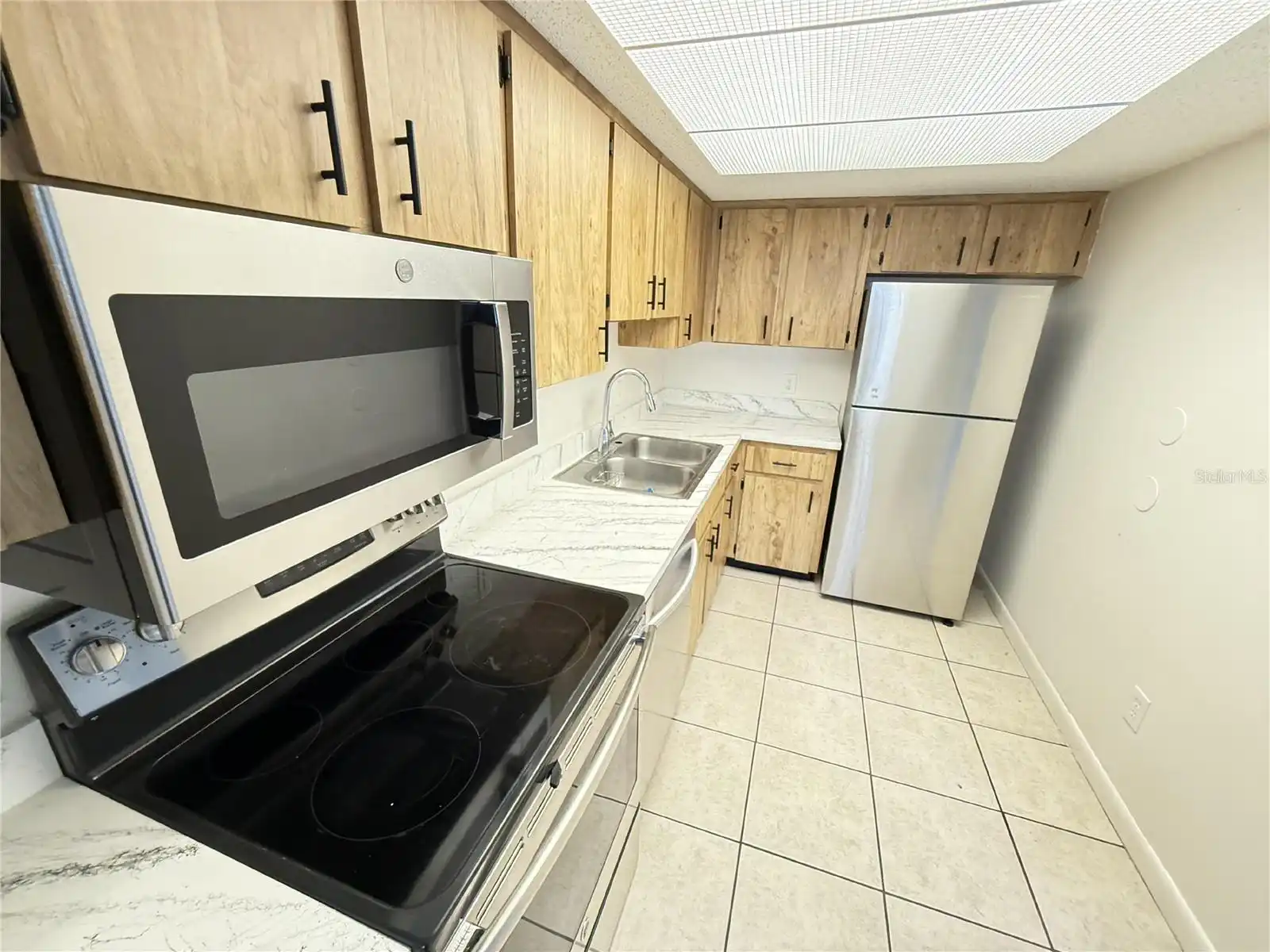 Listing Photo 8