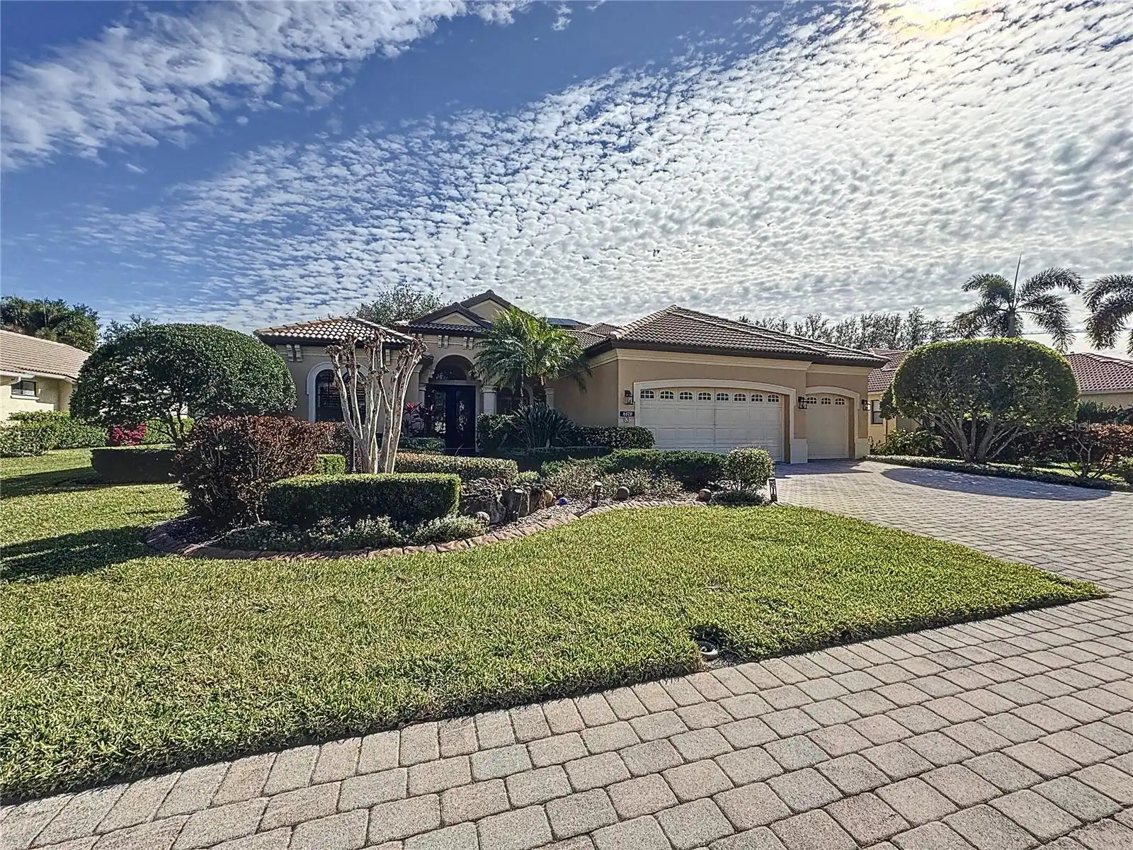 Sarasota Real Estate