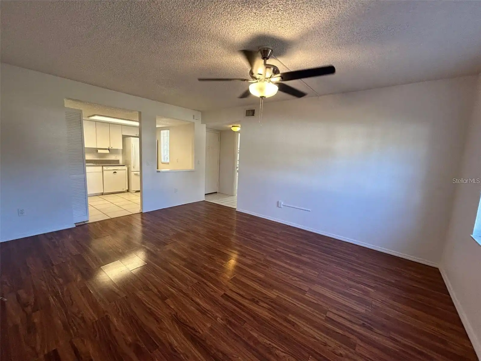 Listing Photo 7