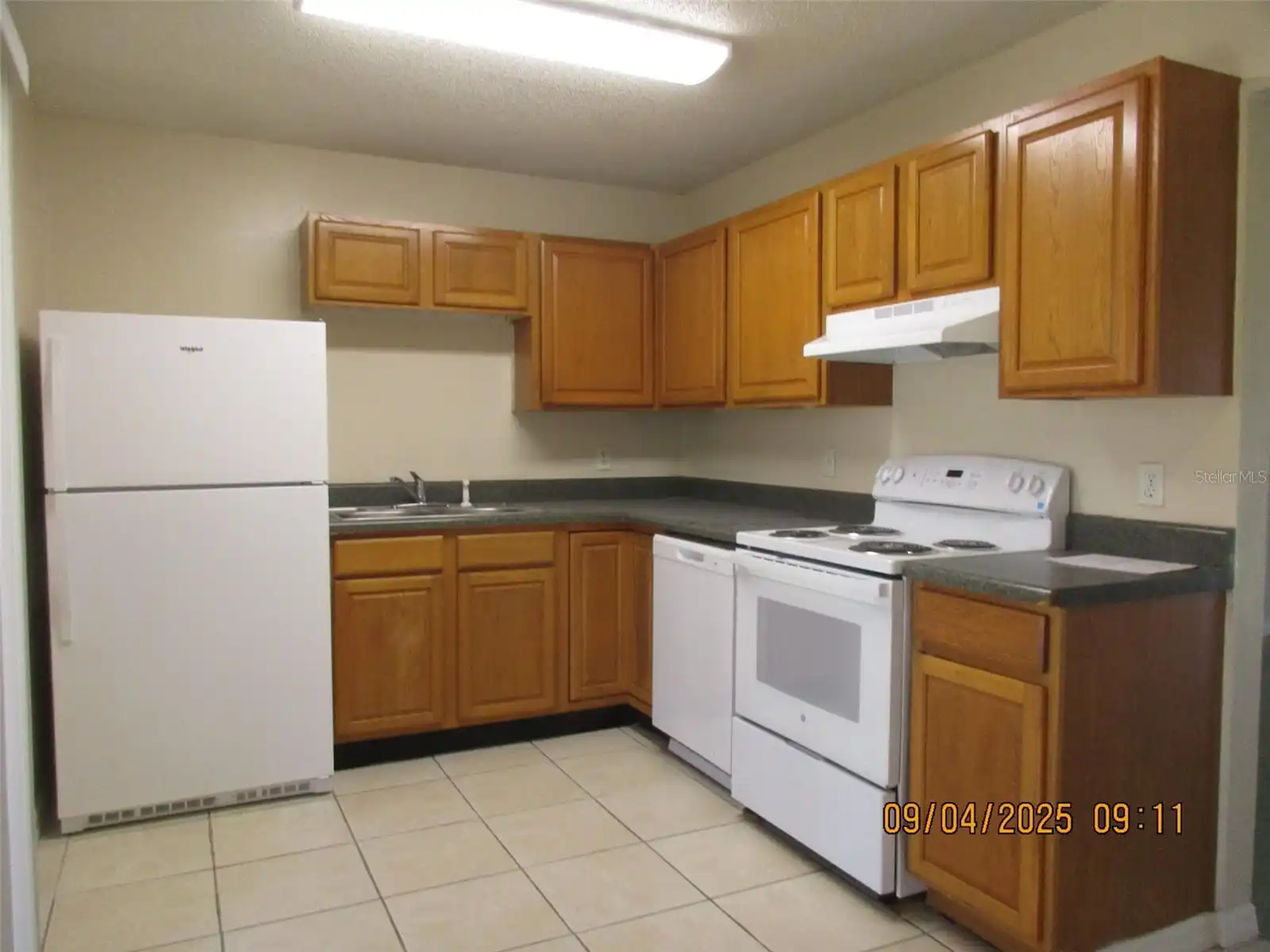 Listing Photo 8