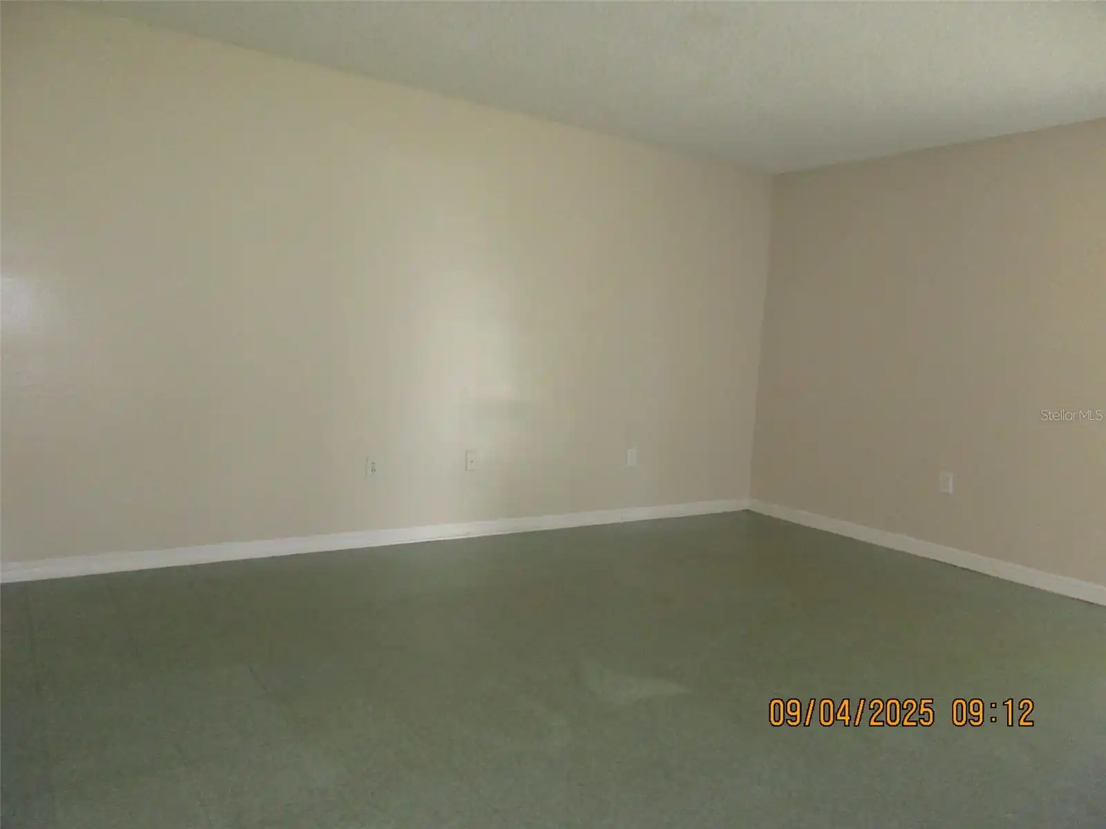 Listing Photo 10