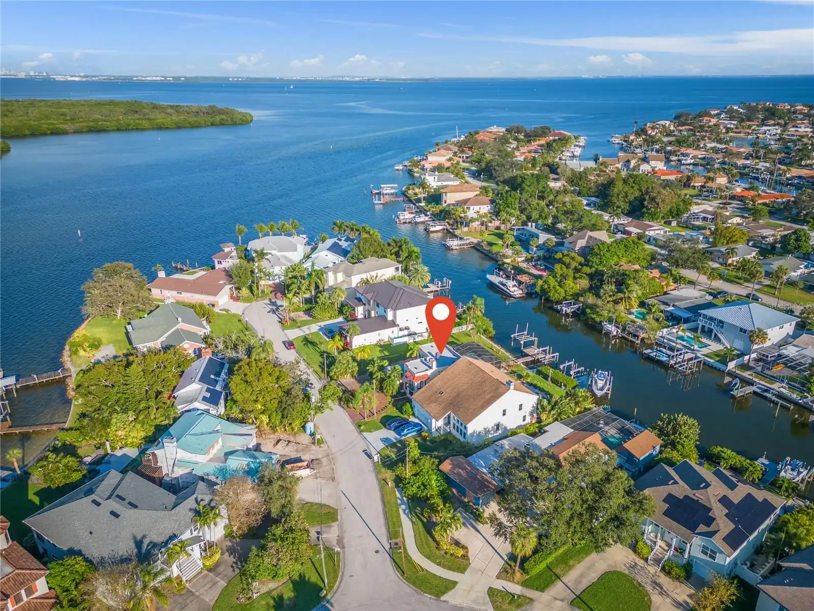 St Petersburg Real Estate
