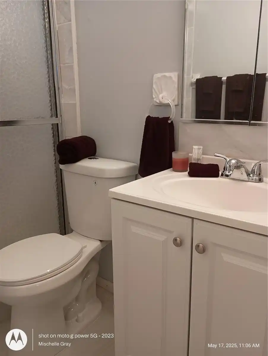 Listing Photo 7