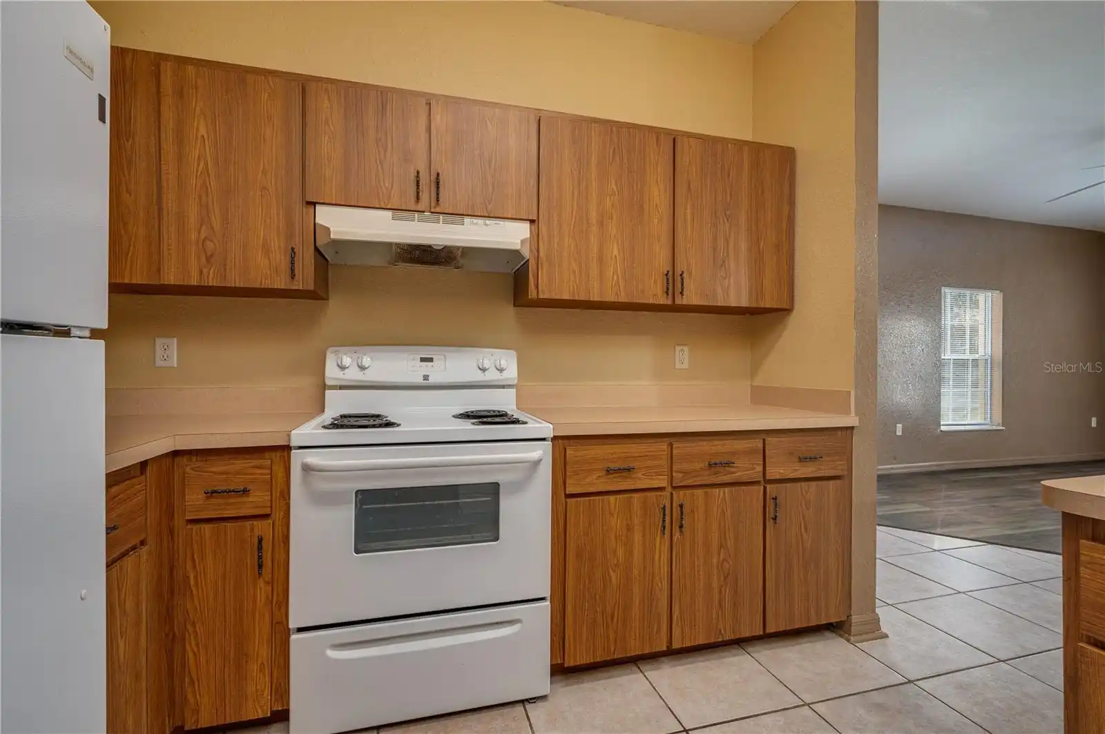 Listing Photo 12