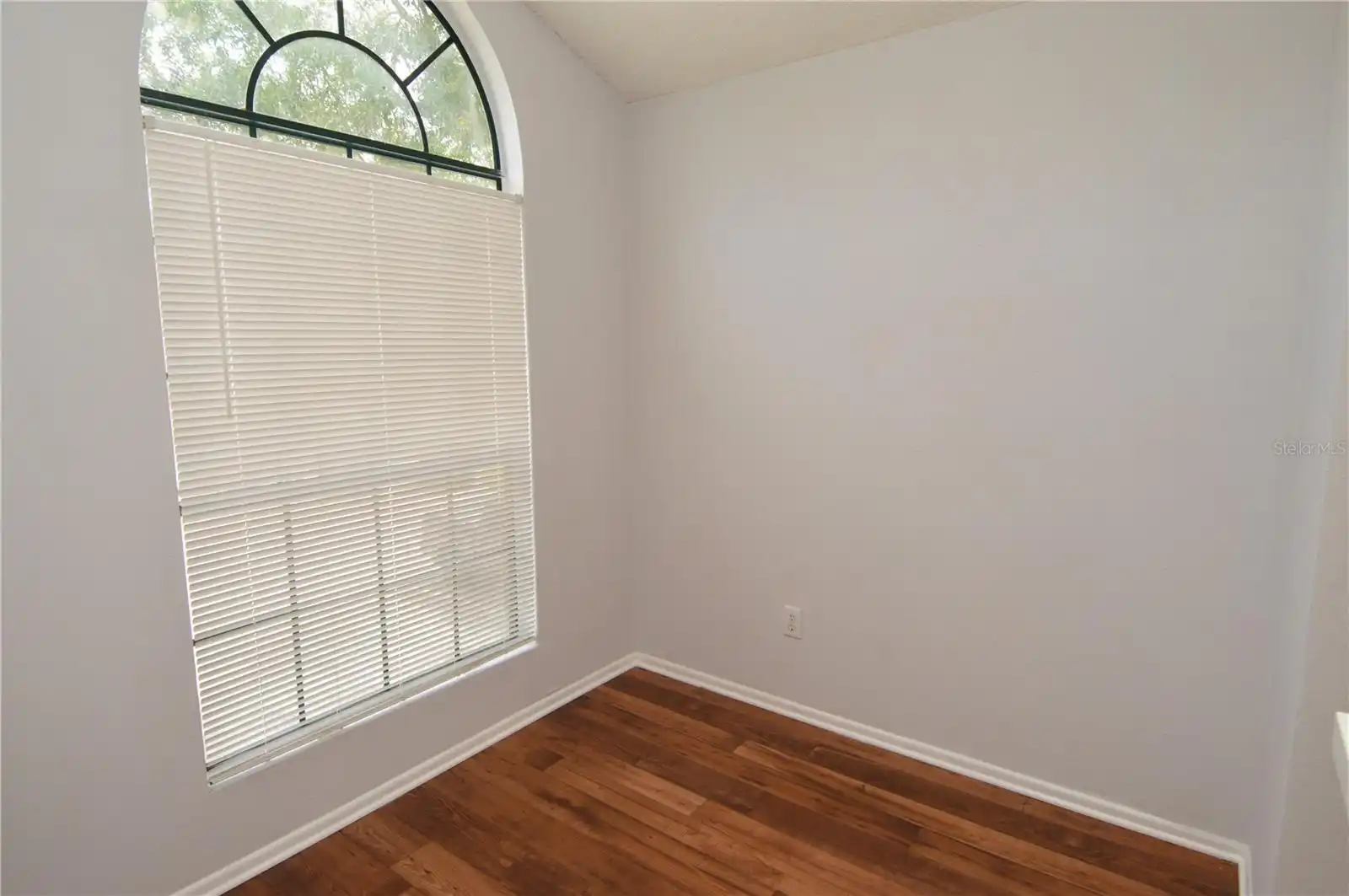 Listing Photo 13